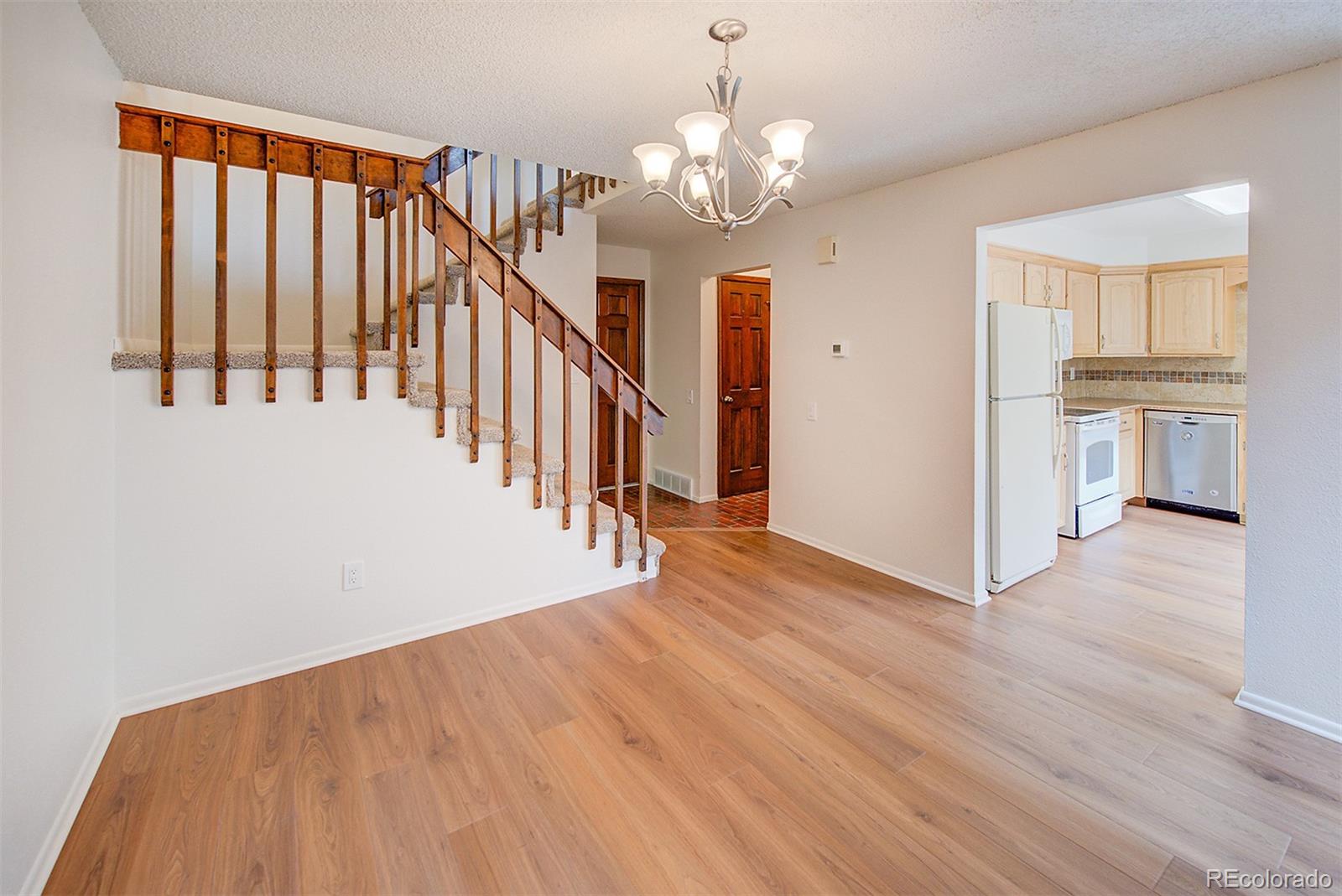 MLS Image #8 for 2713 w long drive,littleton, Colorado