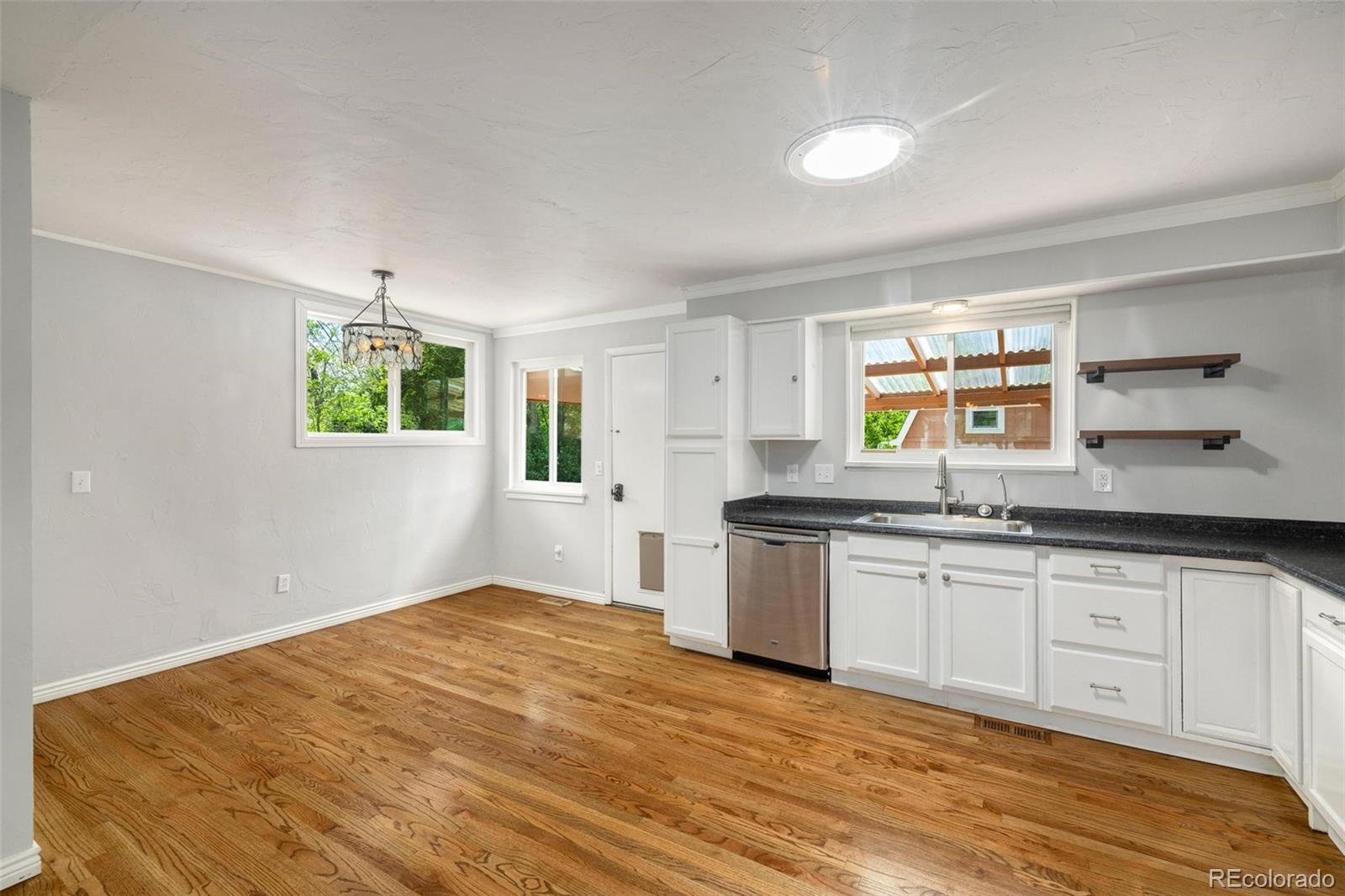 MLS Image #15 for 1406 n foote avenue,colorado springs, Colorado