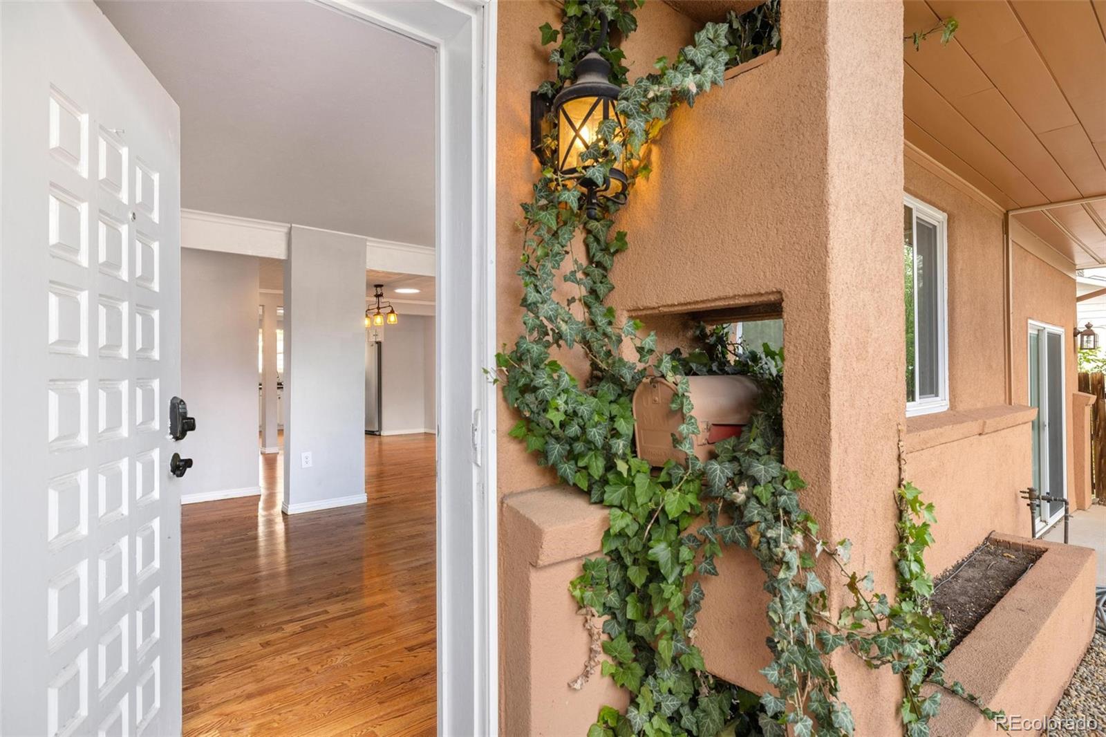 MLS Image #5 for 1406 n foote avenue,colorado springs, Colorado
