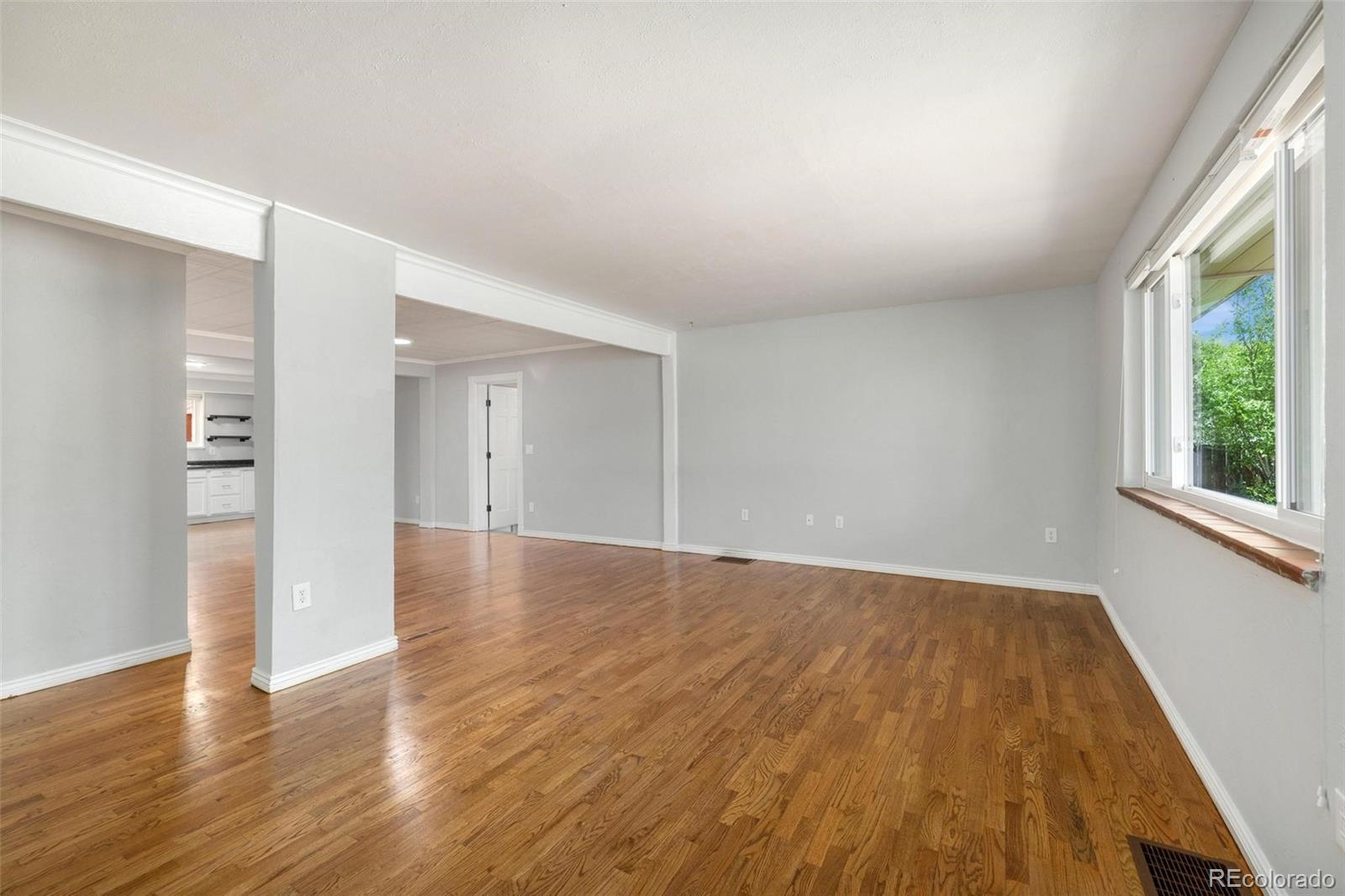 MLS Image #6 for 1406 n foote avenue,colorado springs, Colorado