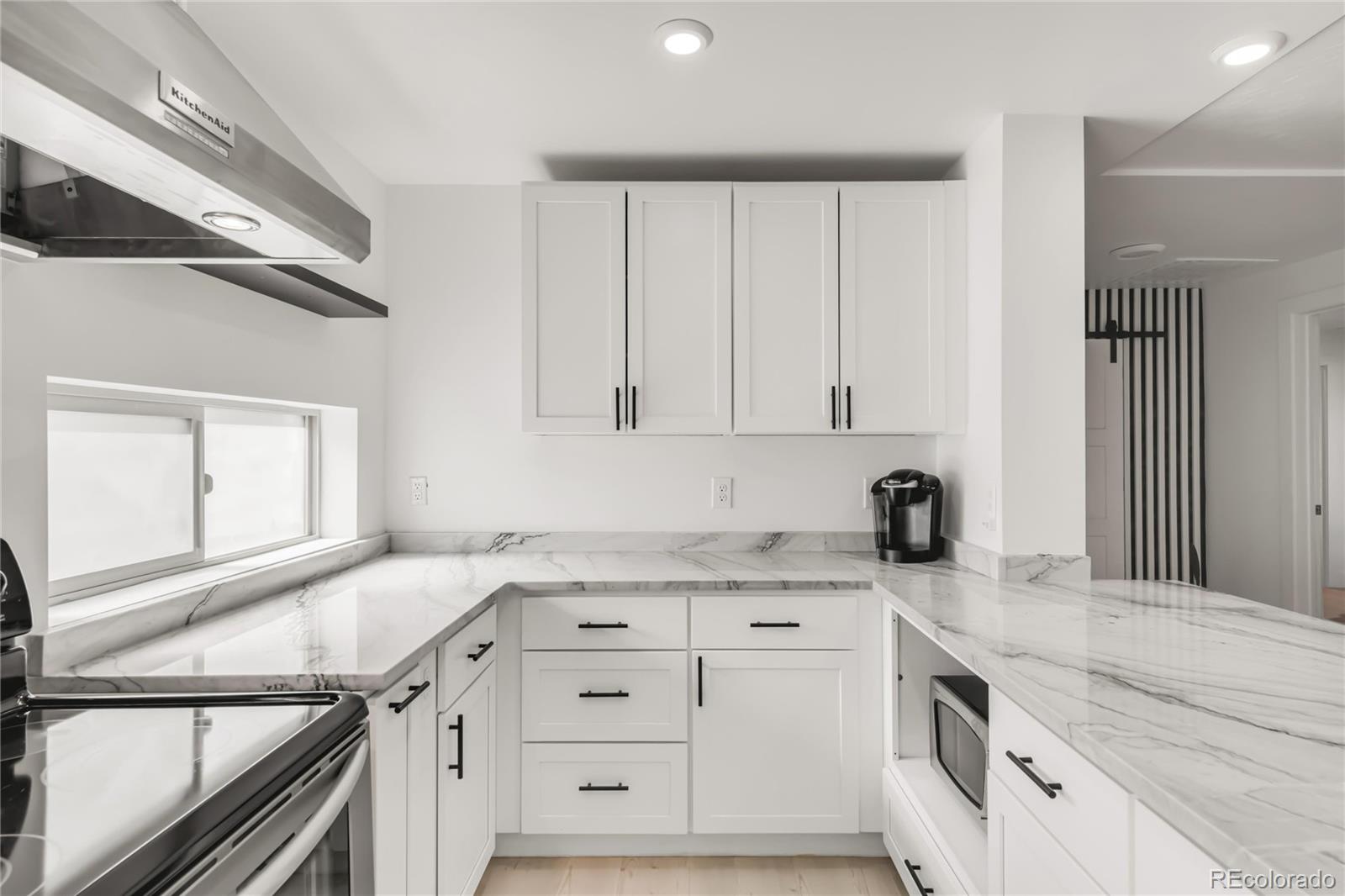 MLS Image #10 for 5090 w 36th avenue,denver, Colorado
