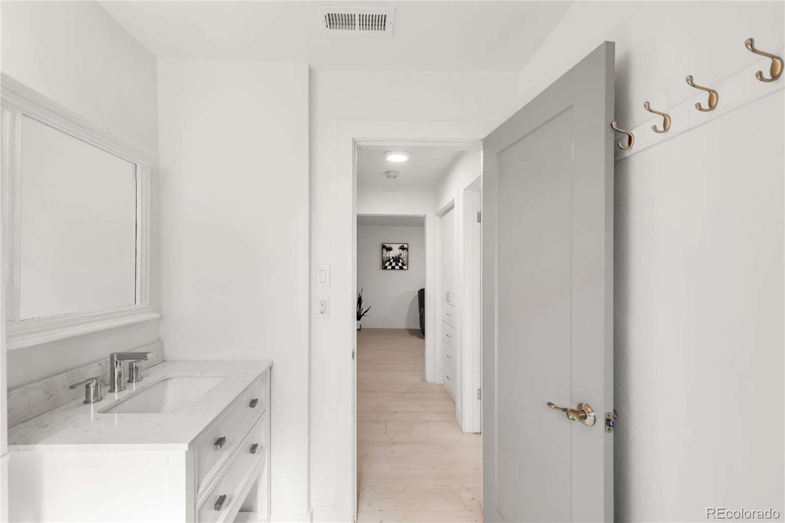 MLS Image #16 for 5090 w 36th avenue,denver, Colorado