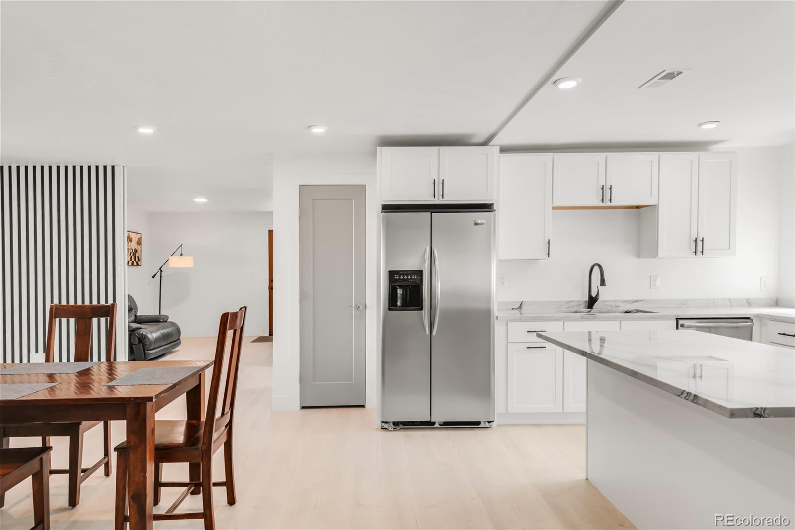 MLS Image #8 for 5090 w 36th avenue,denver, Colorado