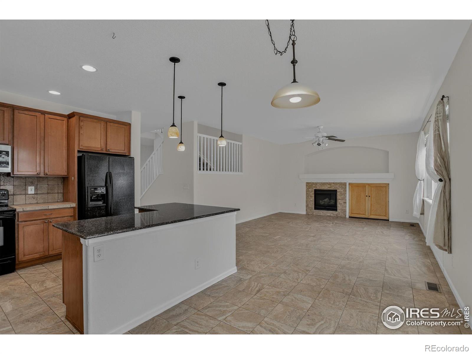 MLS Image #11 for 940  petras street,erie, Colorado