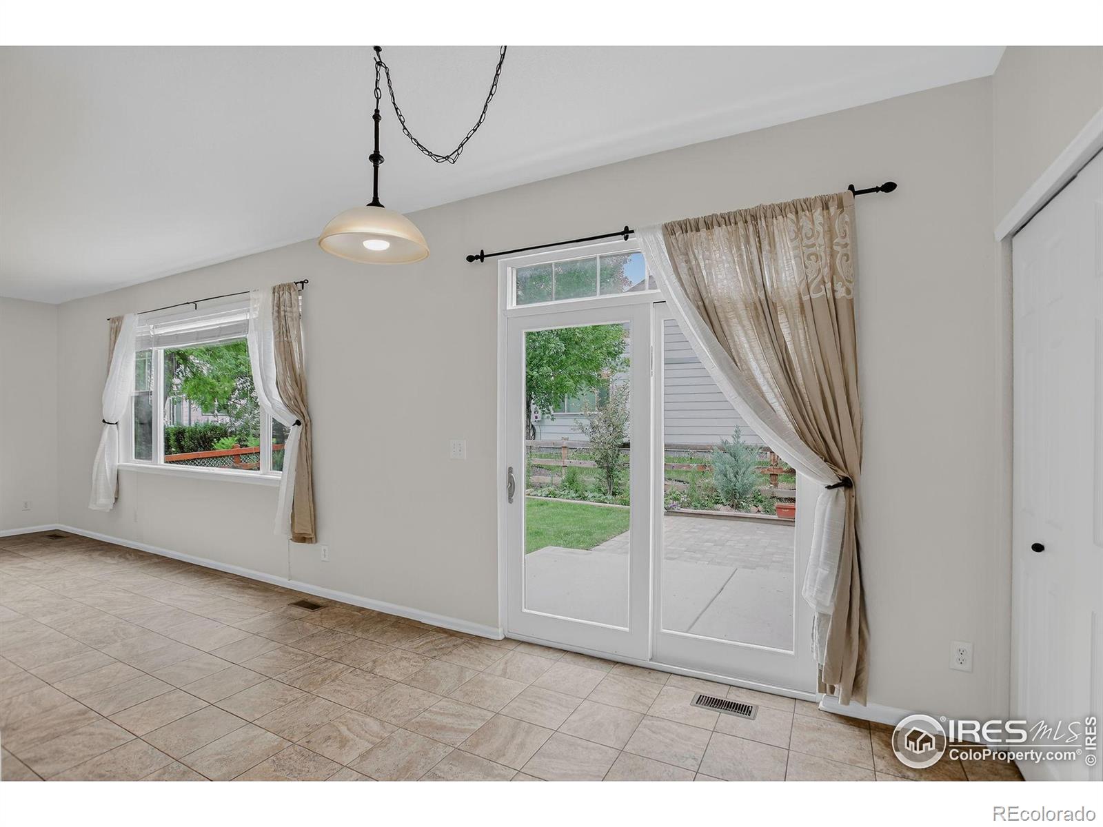 MLS Image #13 for 940  petras street,erie, Colorado
