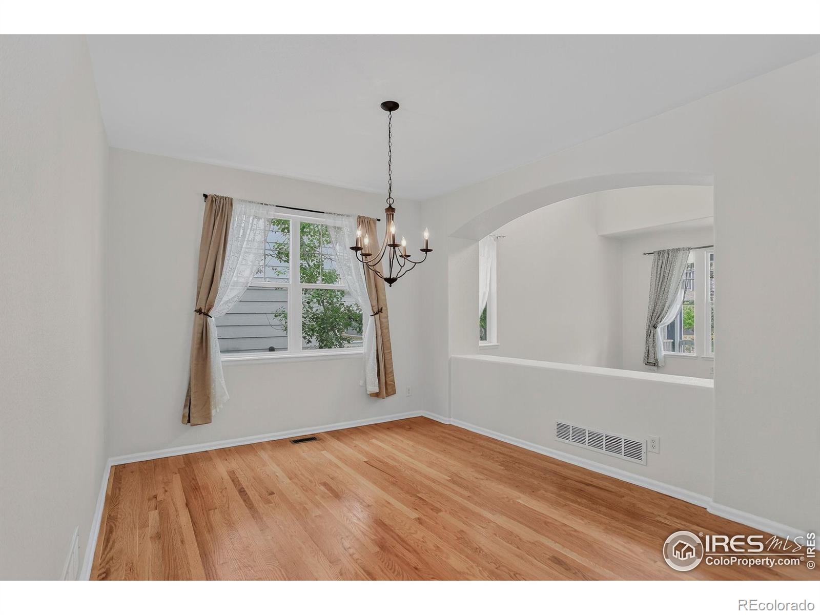 MLS Image #5 for 940  petras street,erie, Colorado