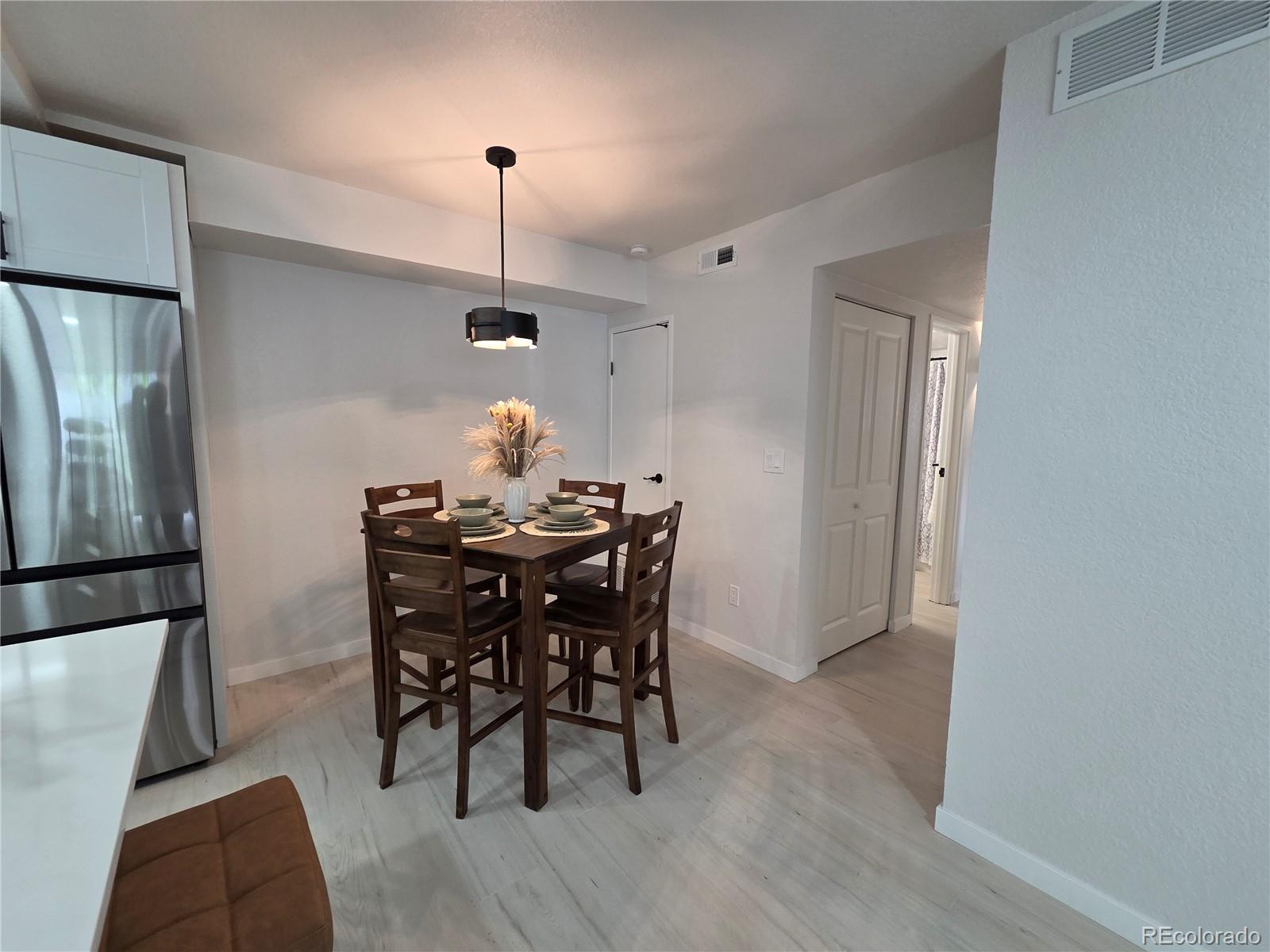 MLS Image #10 for 14433 e jewell avenue,aurora, Colorado