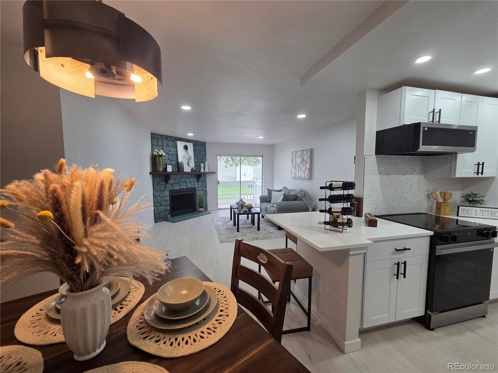 MLS Image #15 for 14433 e jewell avenue,aurora, Colorado