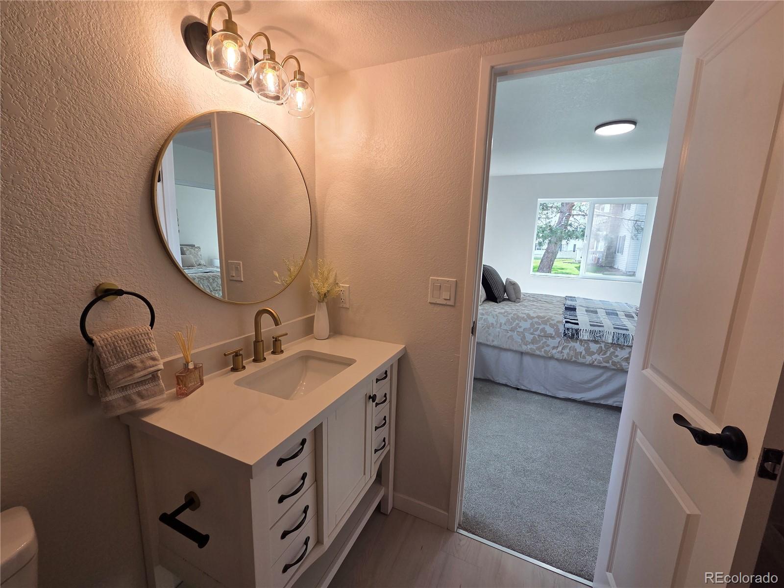 MLS Image #25 for 14433 e jewell avenue,aurora, Colorado