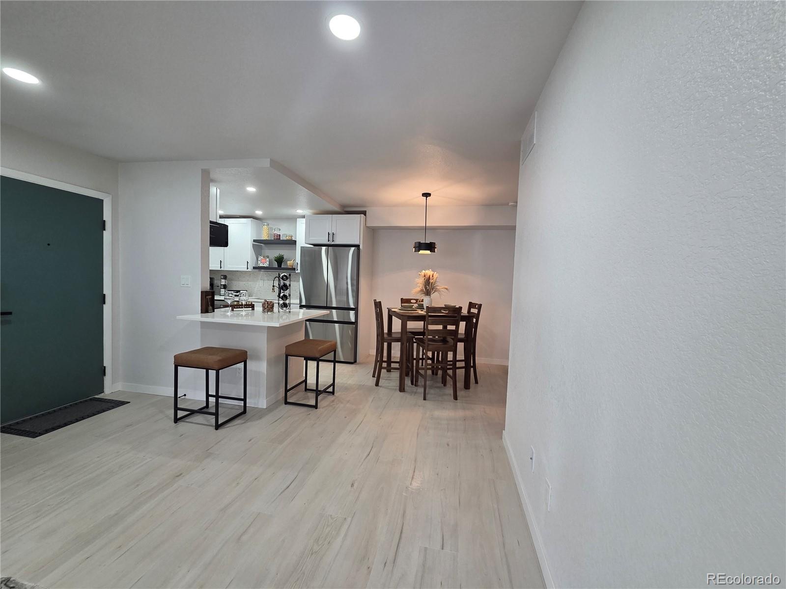 MLS Image #9 for 14433 e jewell avenue,aurora, Colorado