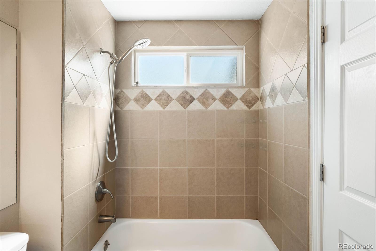 MLS Image #6 for 9654 w elmhurst place,littleton, Colorado