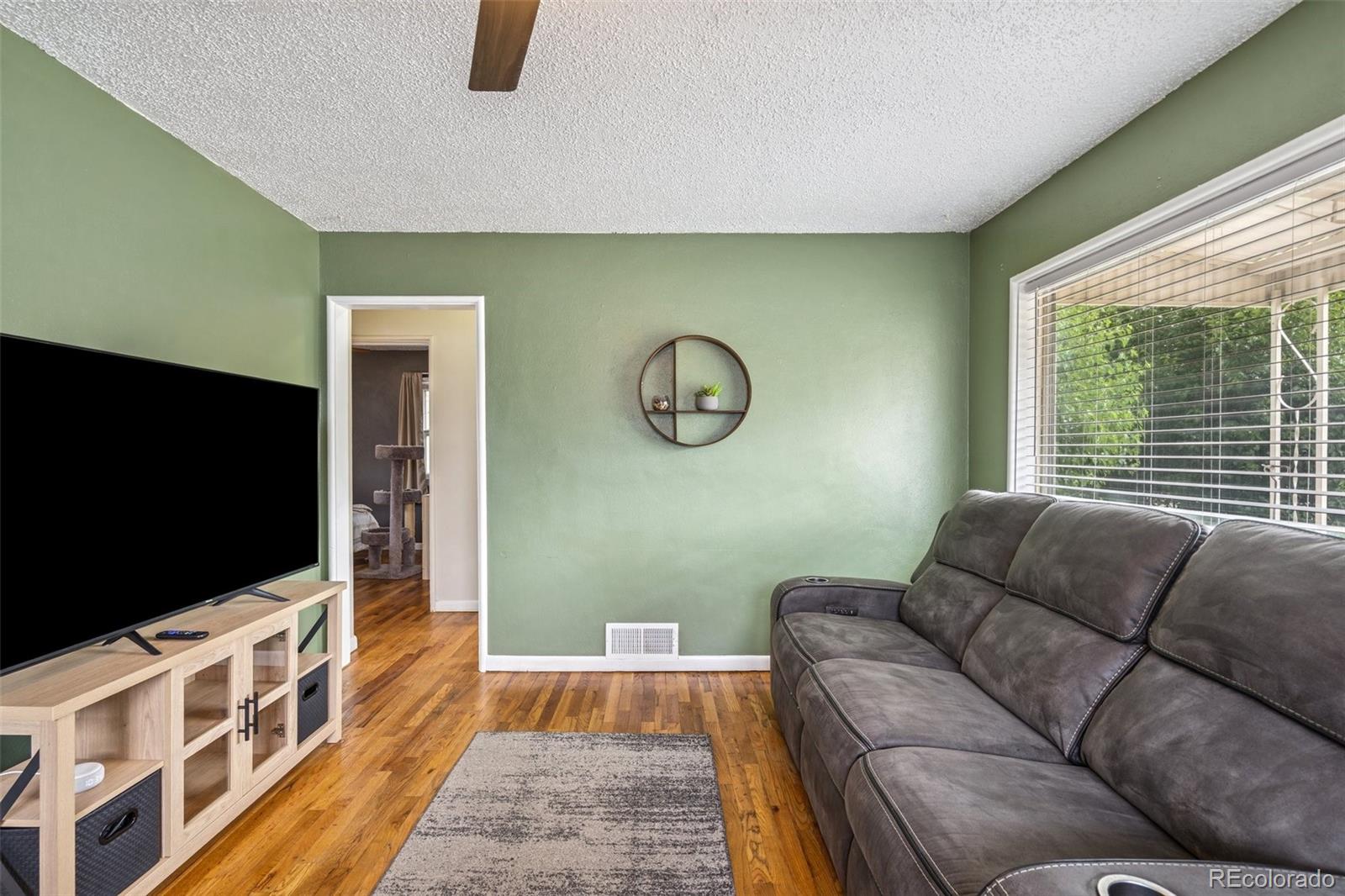 MLS Image #7 for 705  henry avenue,pueblo, Colorado