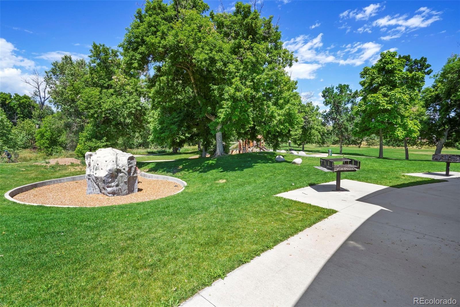 MLS Image #24 for 5250 s huron way,littleton, Colorado