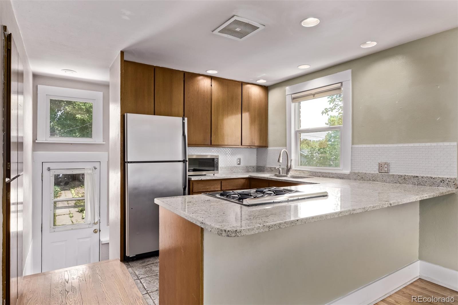 MLS Image #14 for 4654  bryant street,denver, Colorado