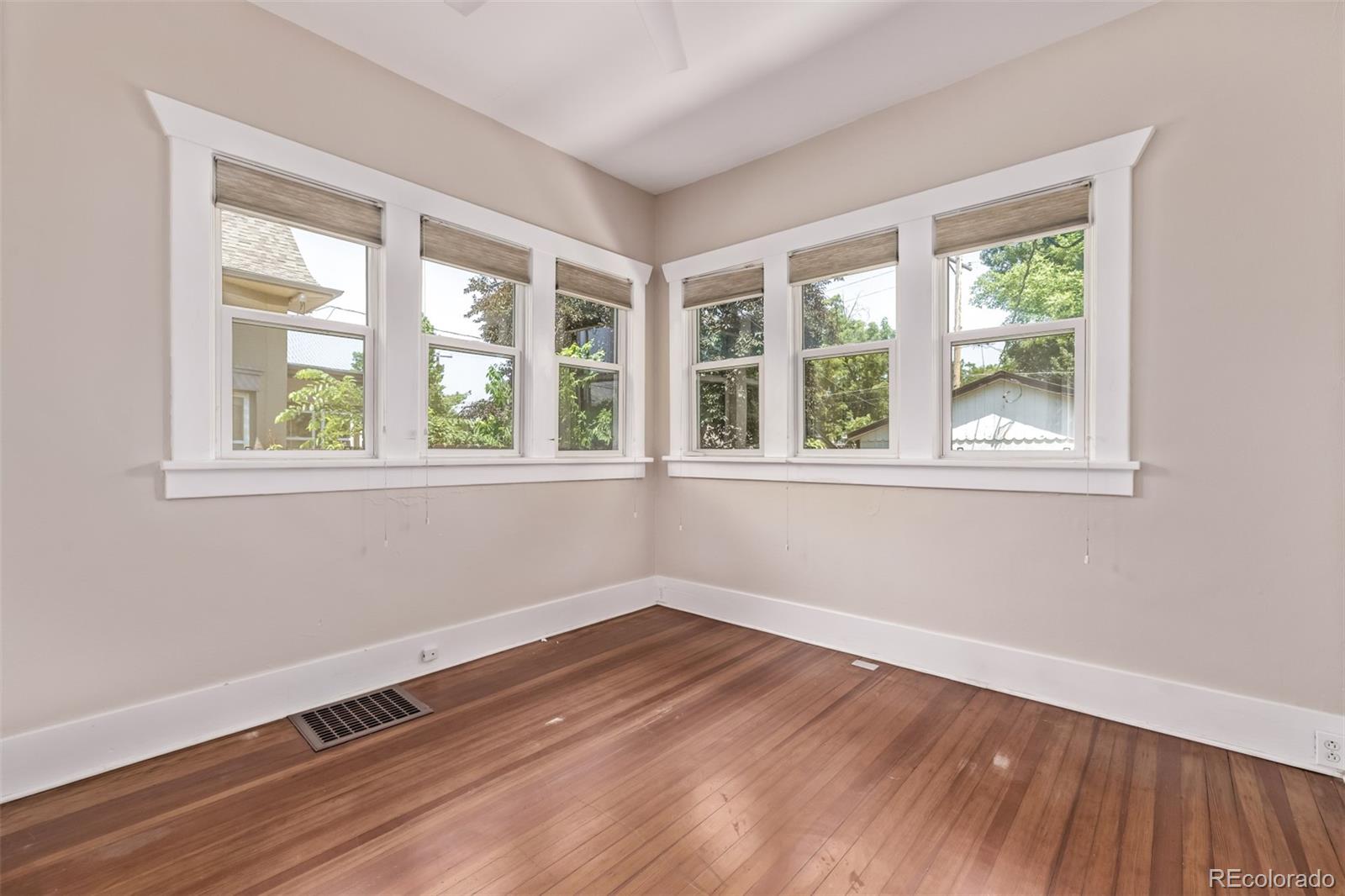 MLS Image #19 for 4654  bryant street,denver, Colorado