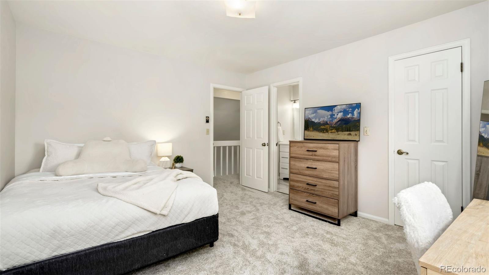 MLS Image #11 for 2918  silverplume drive,fort collins, Colorado