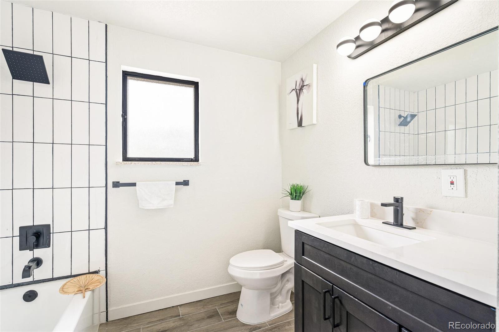 MLS Image #15 for 206  troy street,aurora, Colorado