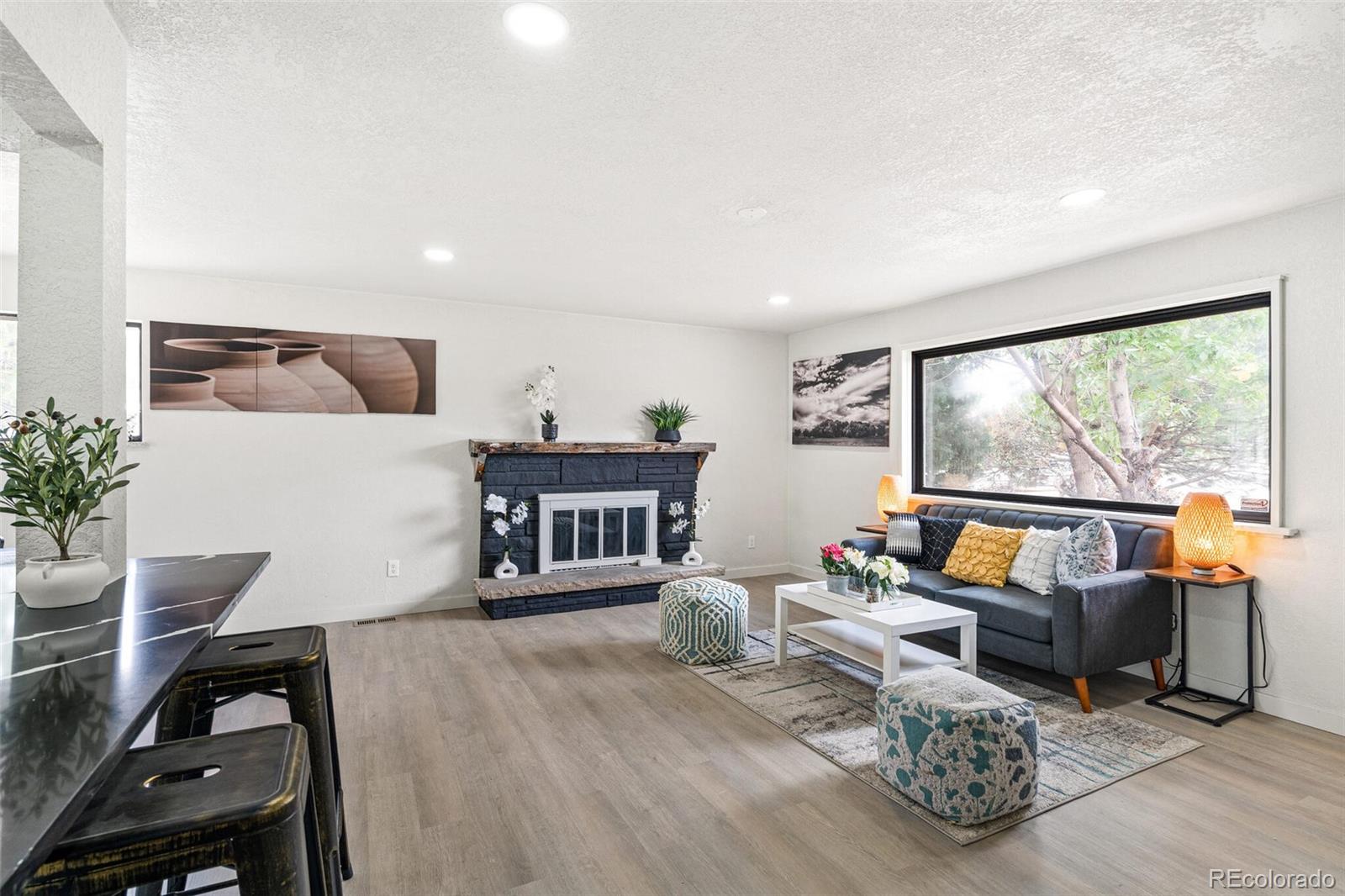 MLS Image #2 for 206  troy street,aurora, Colorado