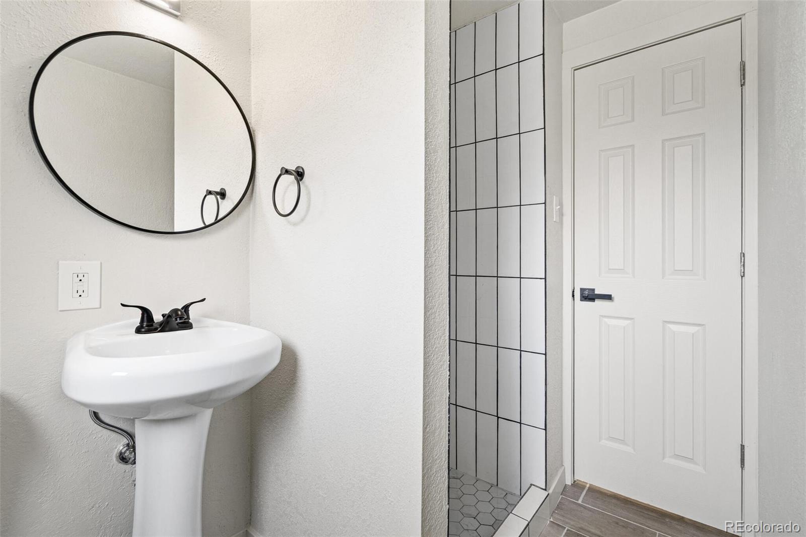 MLS Image #21 for 206  troy street,aurora, Colorado