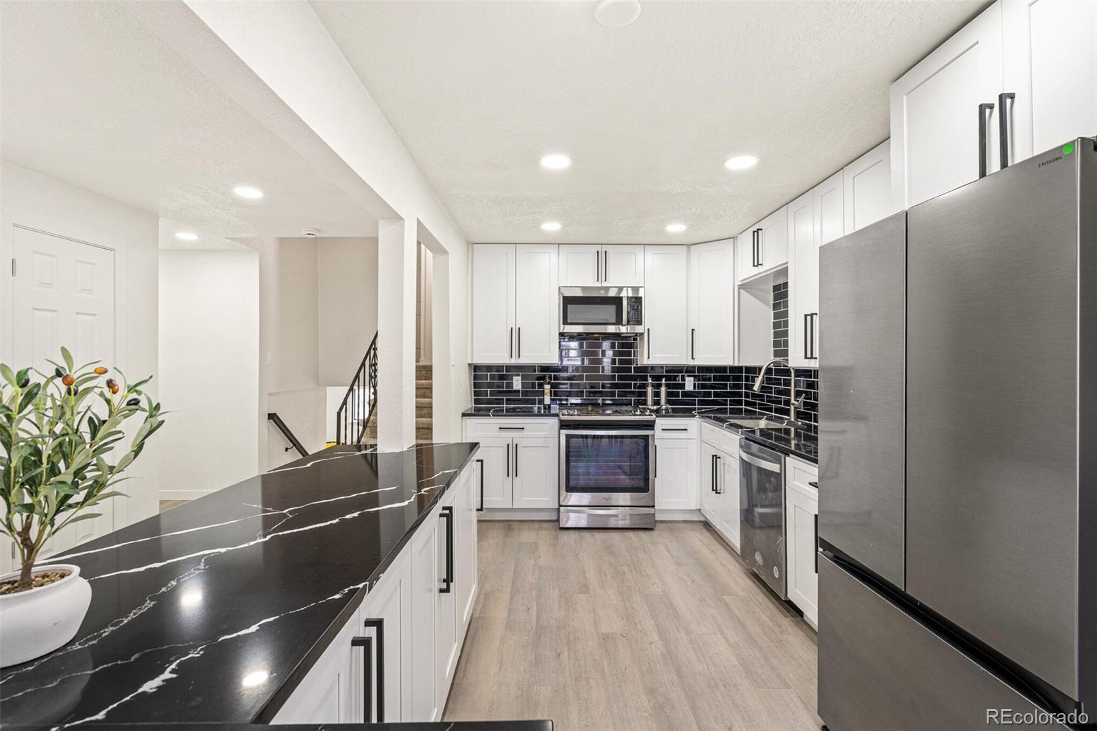 MLS Image #7 for 206  troy street,aurora, Colorado