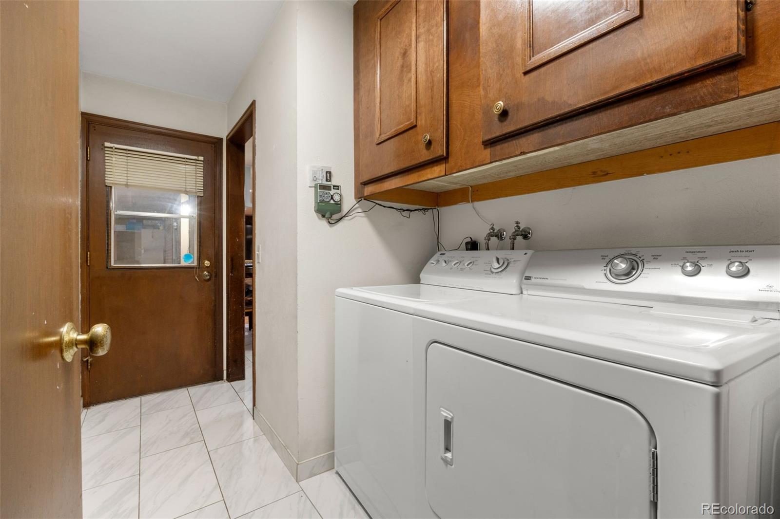 MLS Image #14 for 2696 s yukon court,lakewood, Colorado