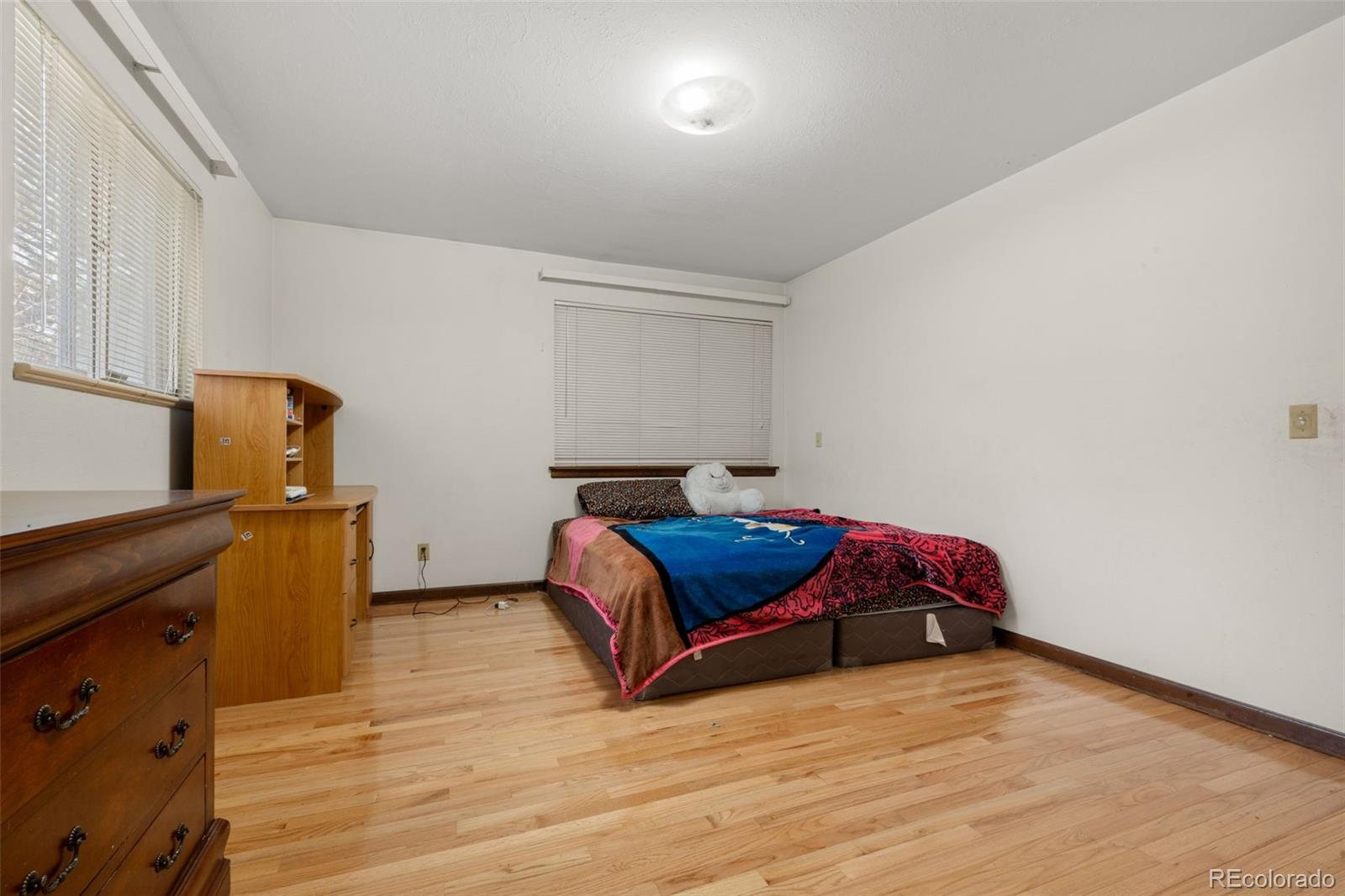 MLS Image #15 for 2696 s yukon court,lakewood, Colorado