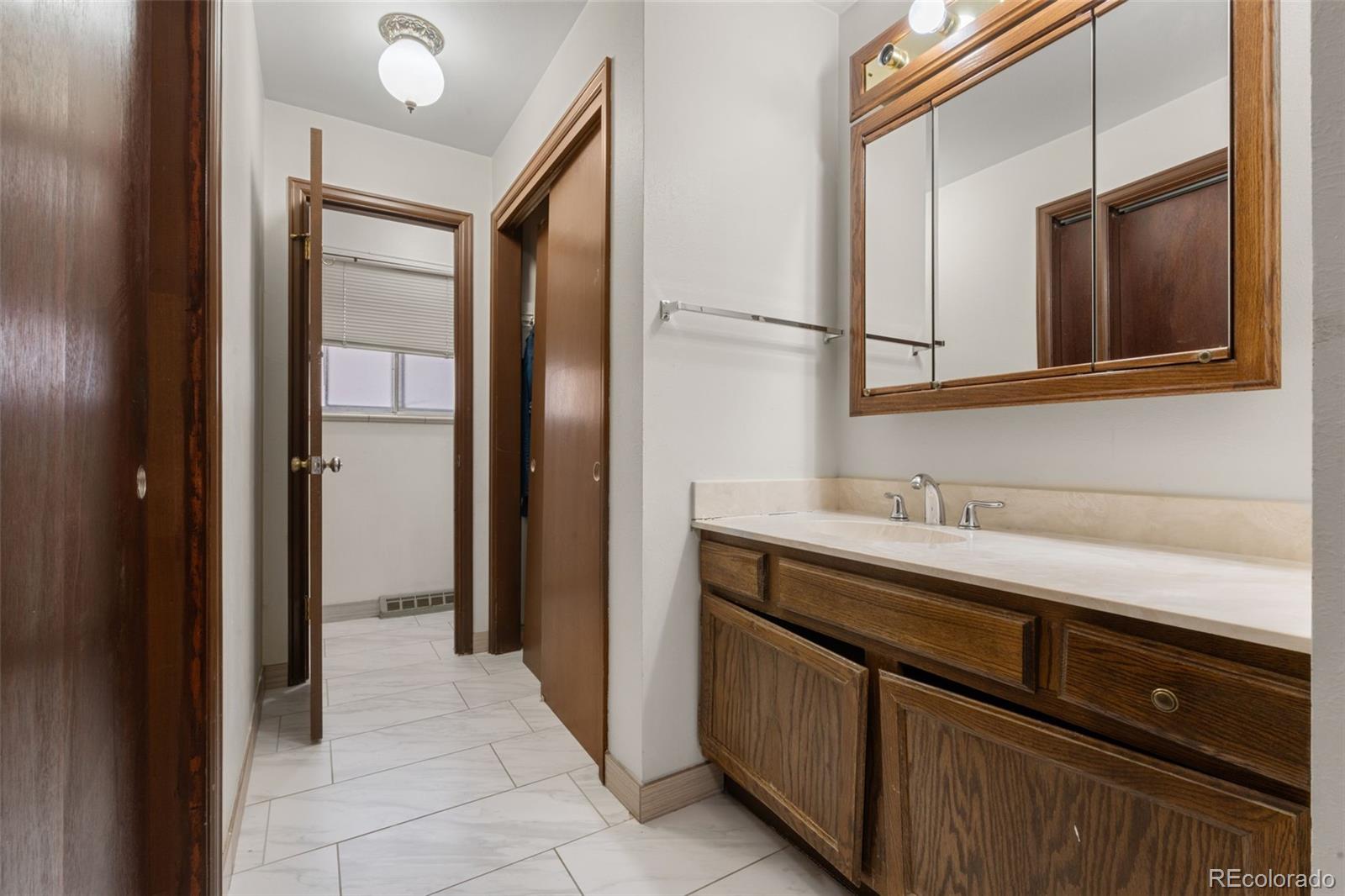 MLS Image #16 for 2696 s yukon court,lakewood, Colorado