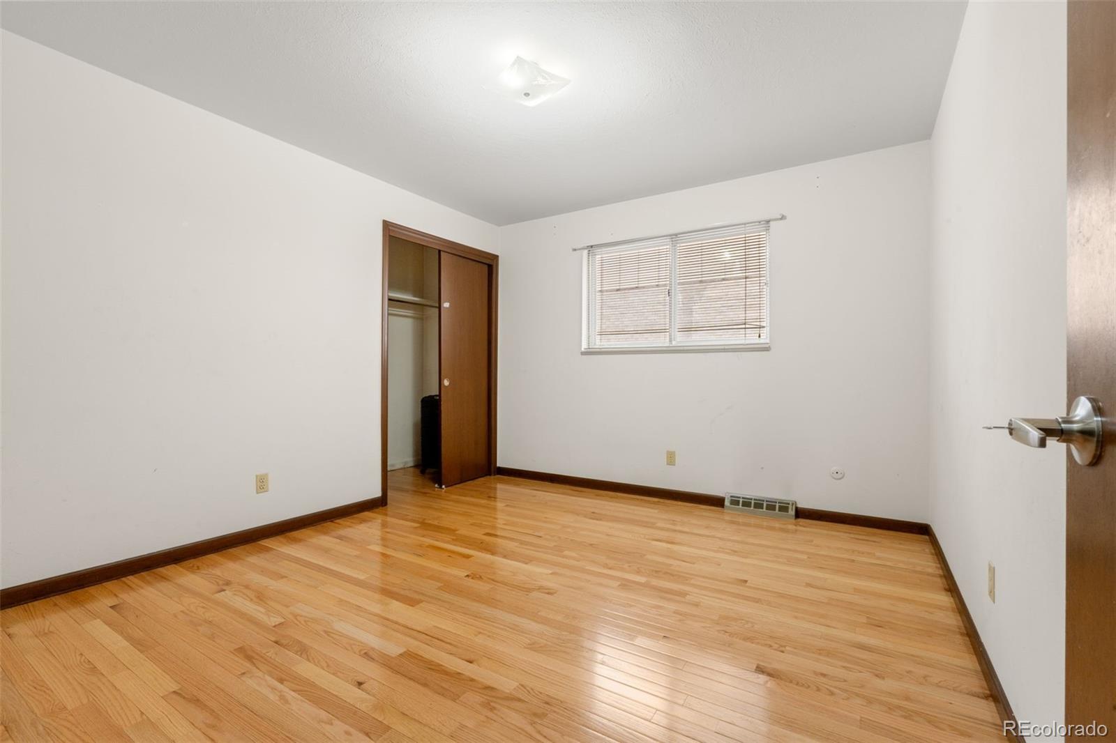 MLS Image #18 for 2696 s yukon court,lakewood, Colorado