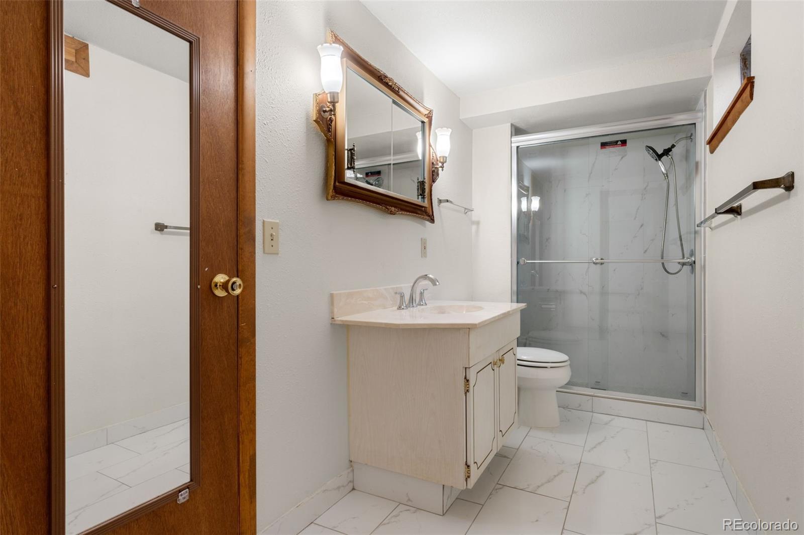 MLS Image #28 for 2696 s yukon court,lakewood, Colorado