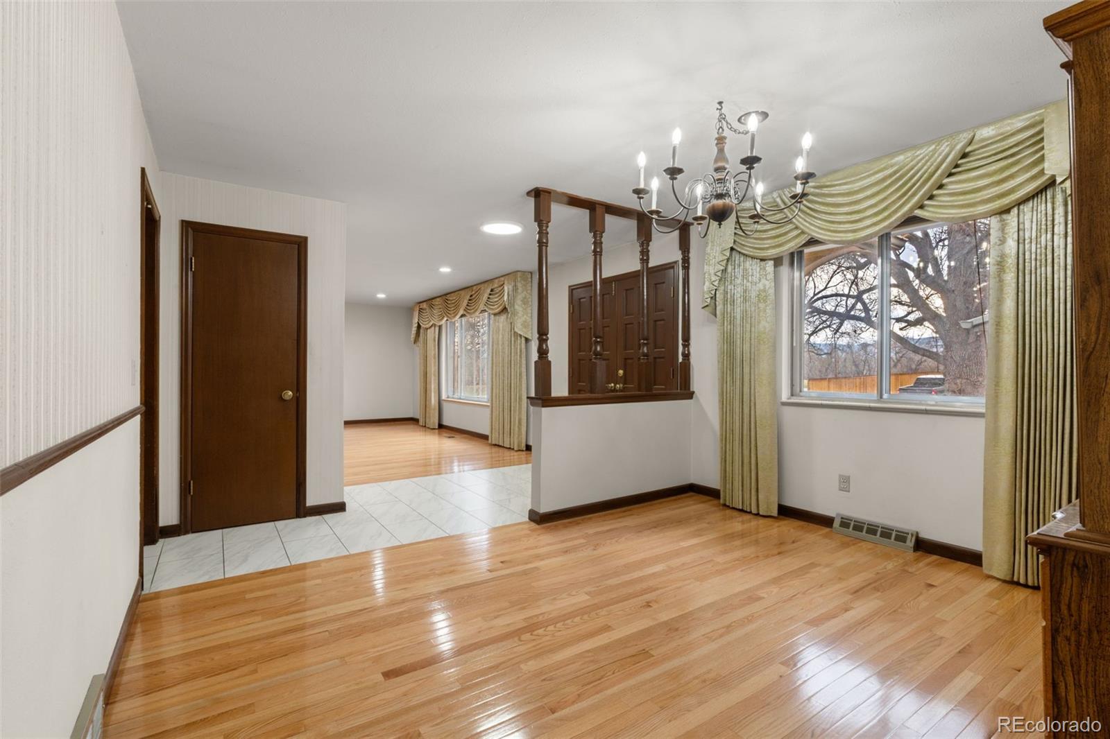MLS Image #5 for 2696 s yukon court,lakewood, Colorado