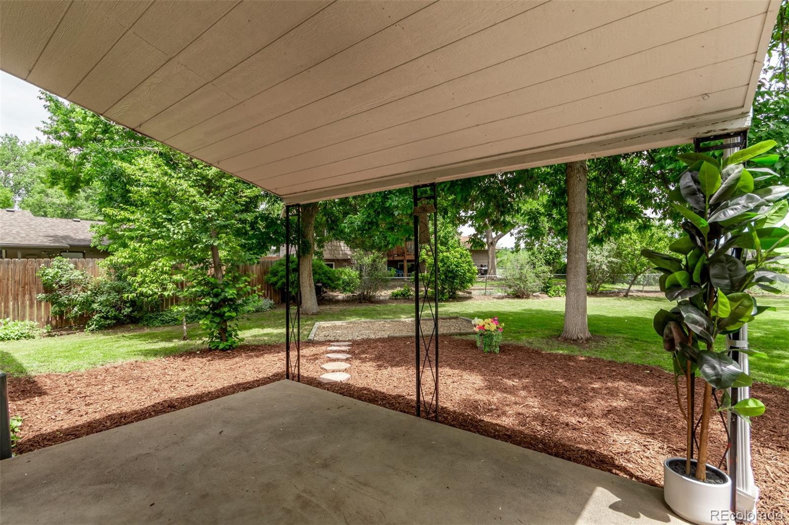 MLS Image #25 for 2212 s naples way,aurora, Colorado
