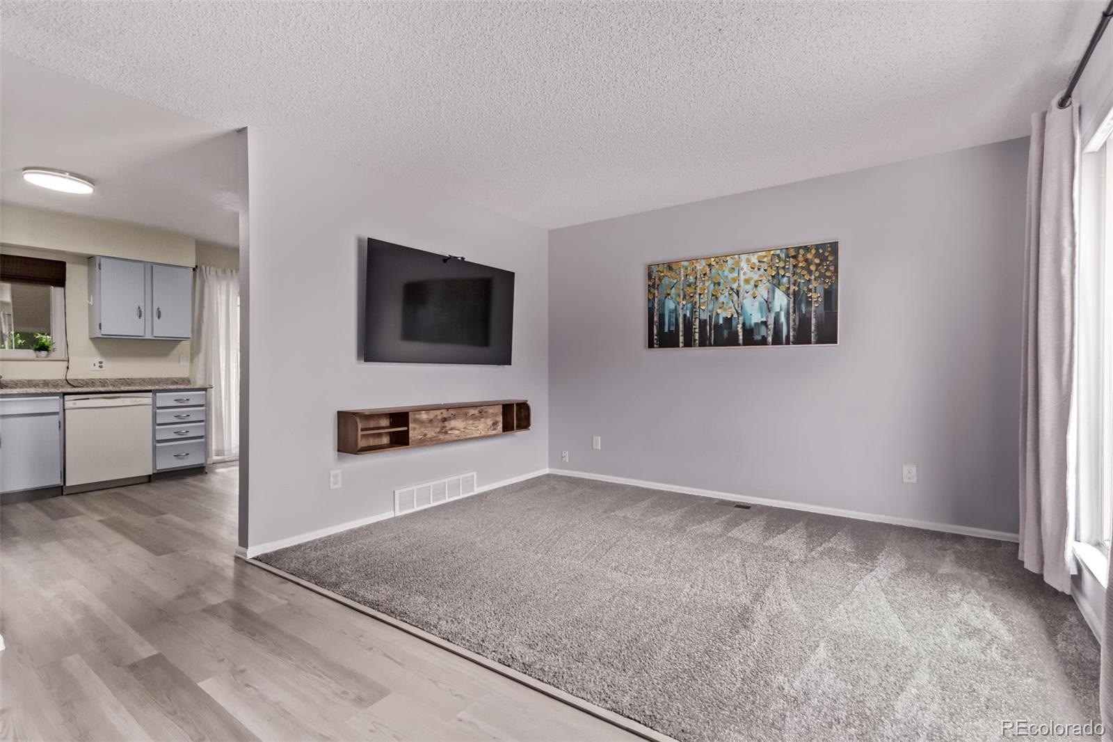 MLS Image #4 for 2212 s naples way,aurora, Colorado