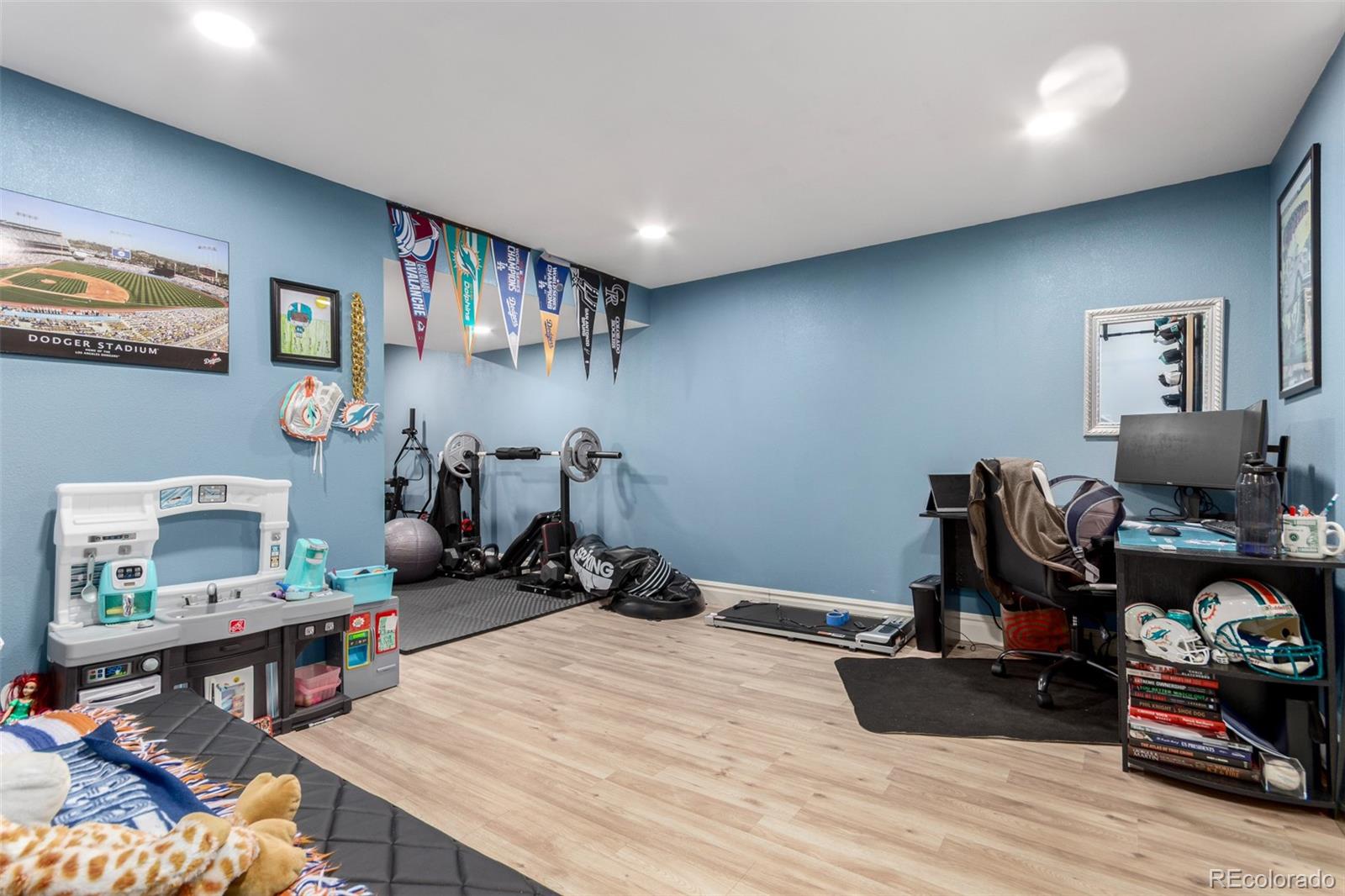 MLS Image #23 for 1977 s oakland way,aurora, Colorado