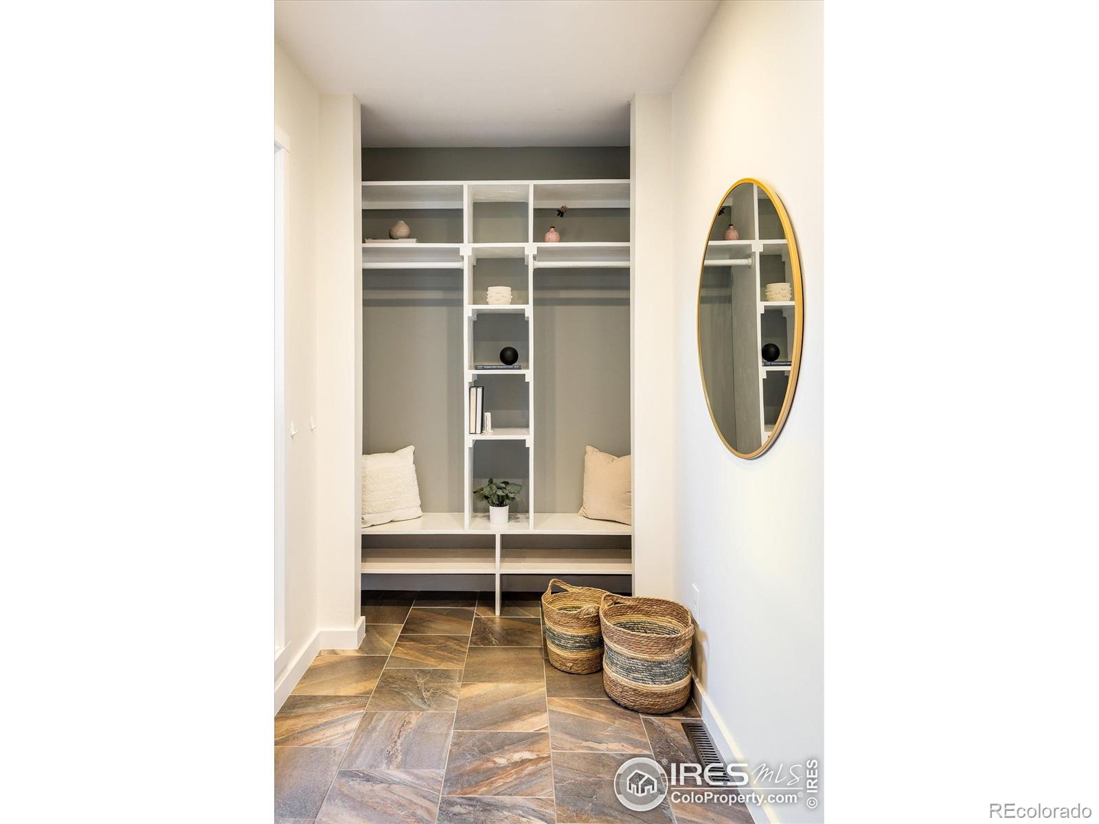 MLS Image #10 for 4760  lee circle,boulder, Colorado