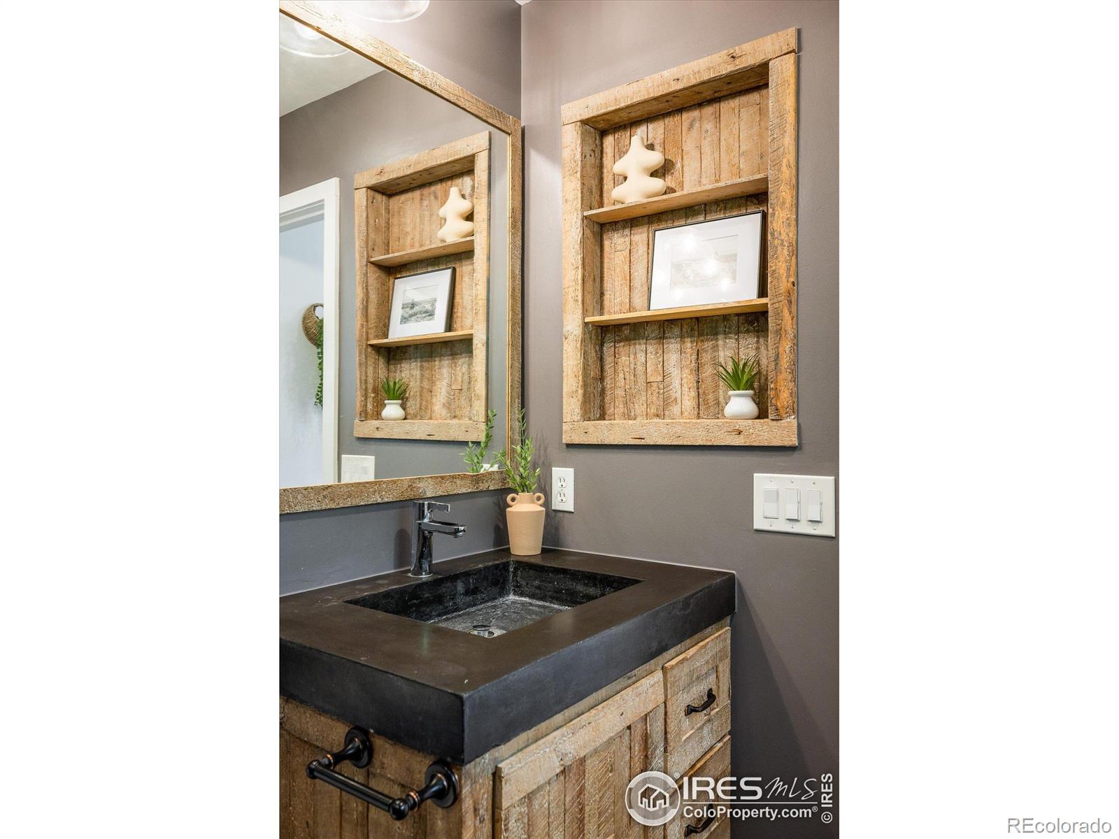 MLS Image #18 for 4760  lee circle,boulder, Colorado
