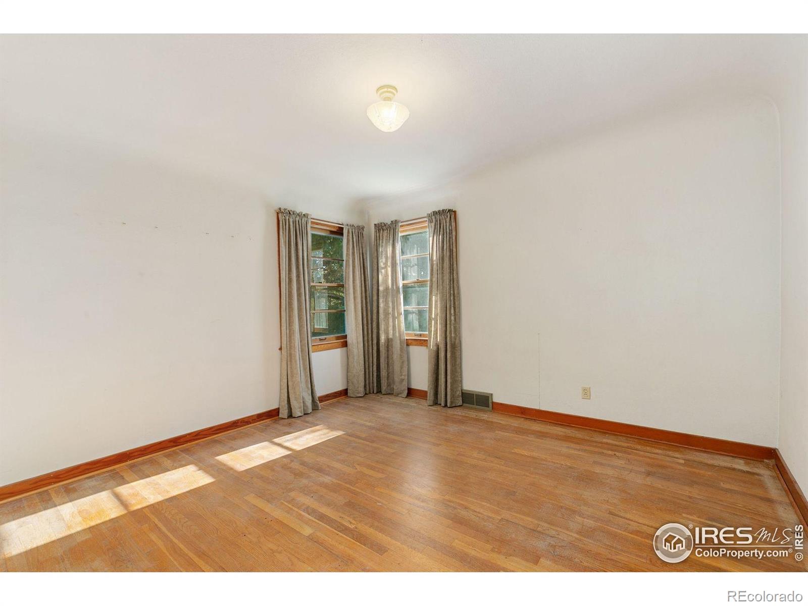 MLS Image #21 for 35779  county road 21 ,windsor, Colorado