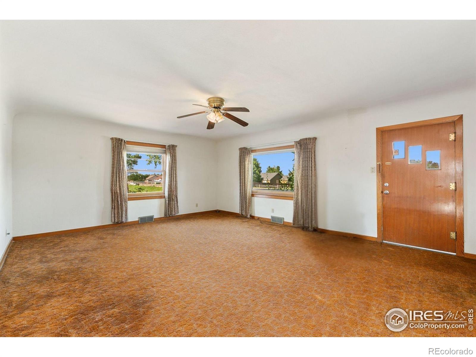 MLS Image #7 for 35779  county road 21 ,windsor, Colorado