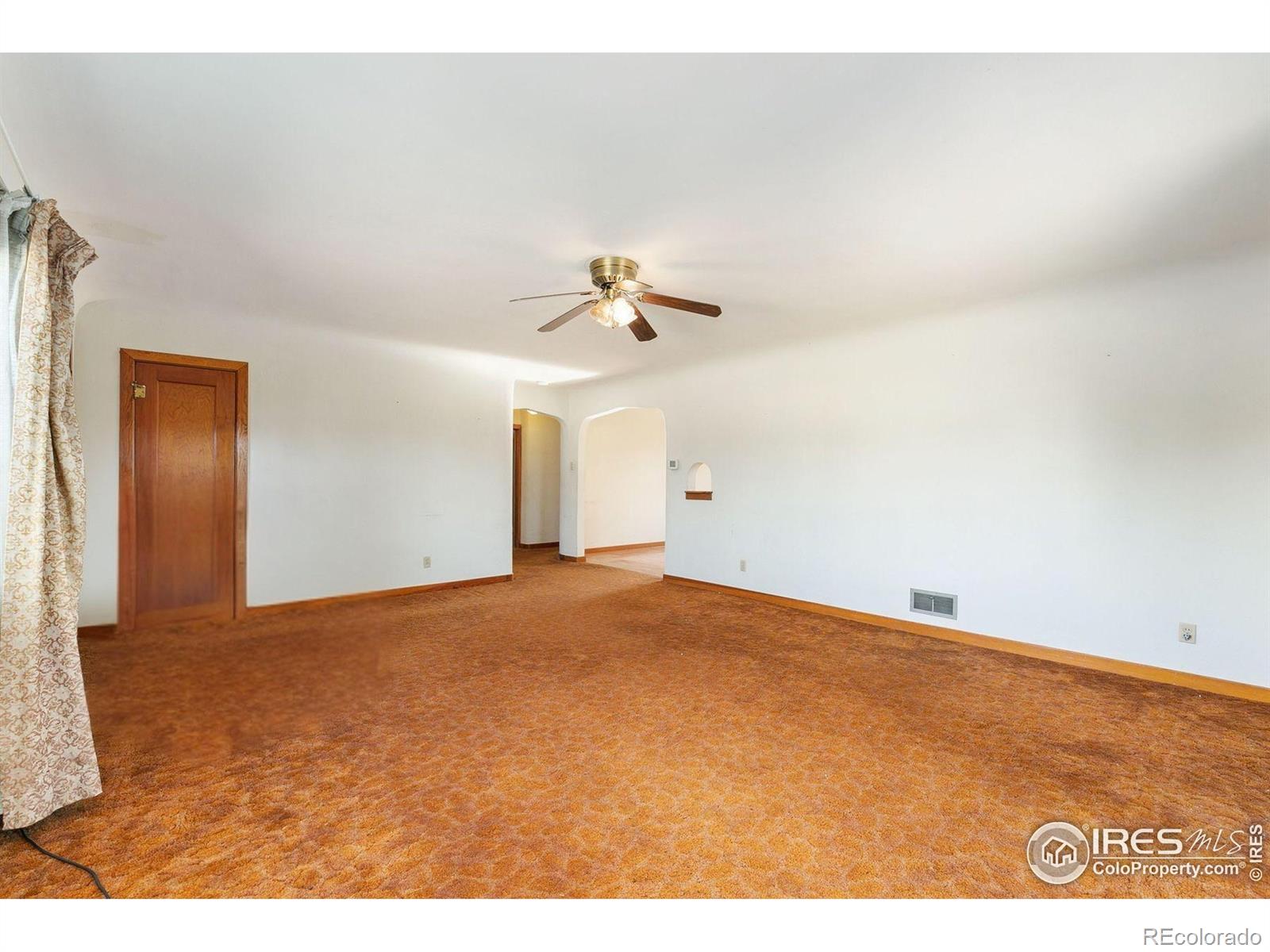 MLS Image #9 for 35779  county road 21 ,windsor, Colorado