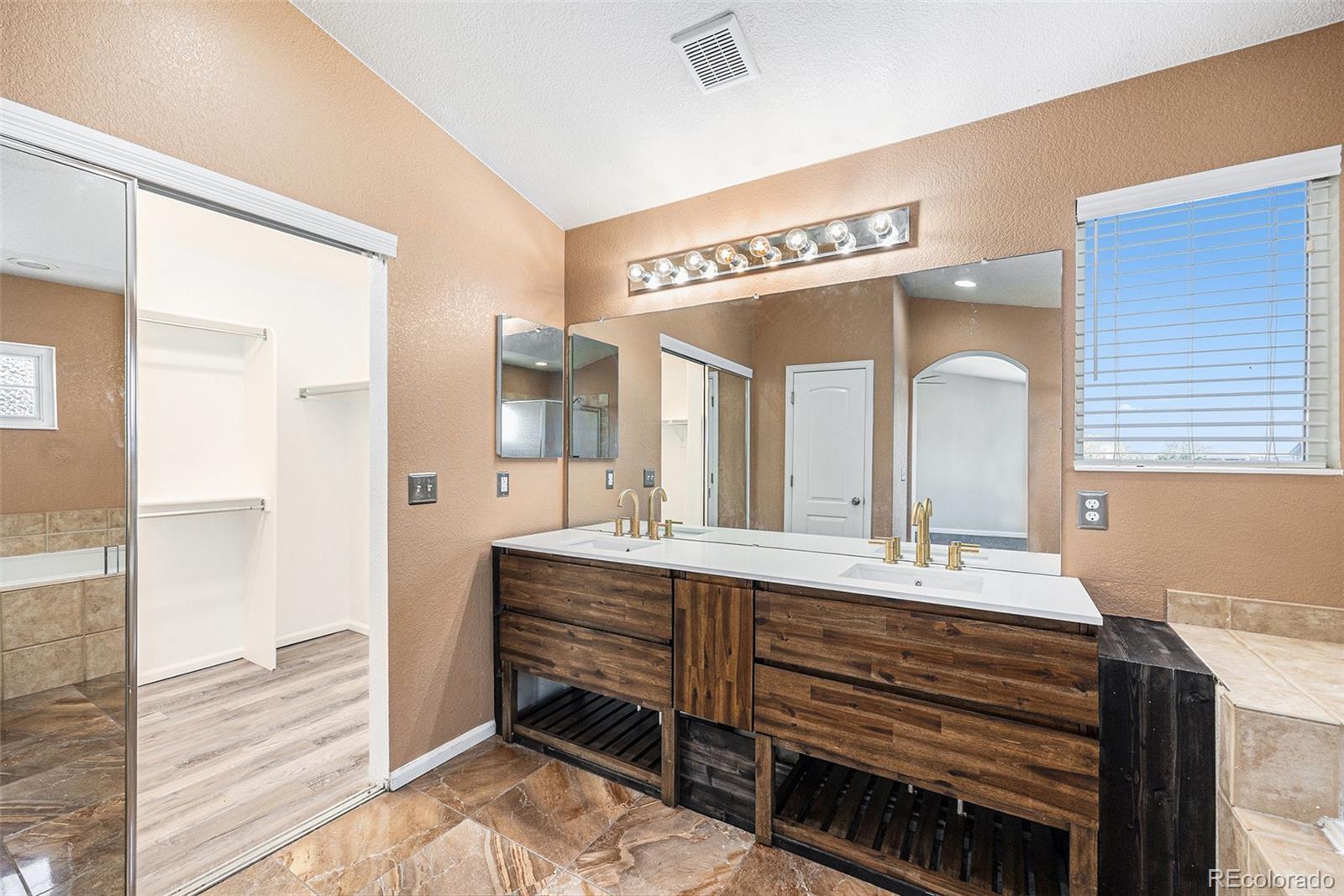 MLS Image #12 for 9735 e 112th place,commerce city, Colorado