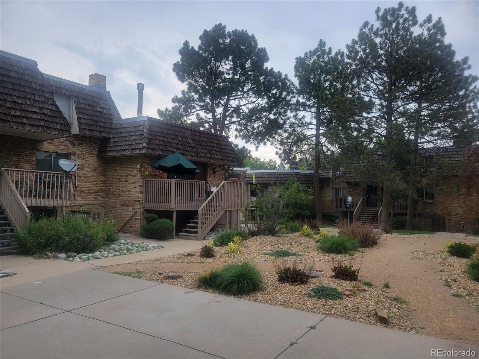 MLS Image #12 for 2190 s holly street,denver, Colorado