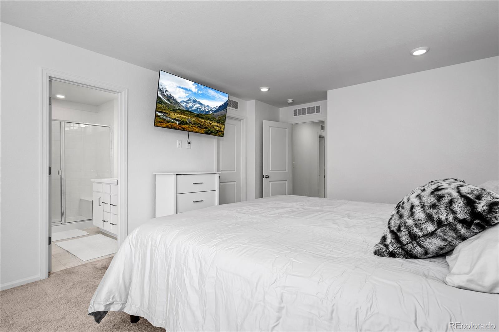 MLS Image #15 for 28330 e 6th place,watkins, Colorado
