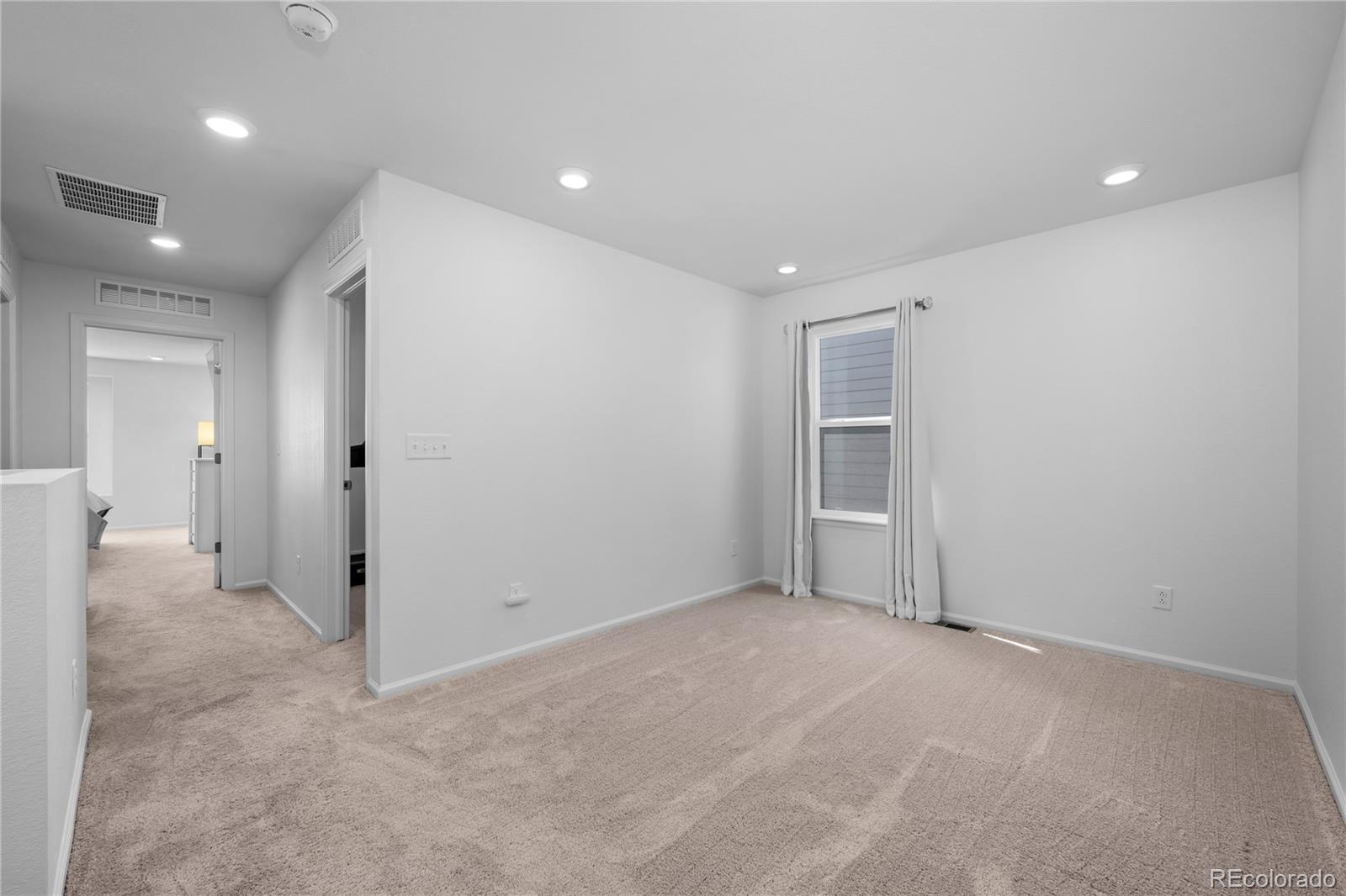 MLS Image #19 for 28330 e 6th place,watkins, Colorado