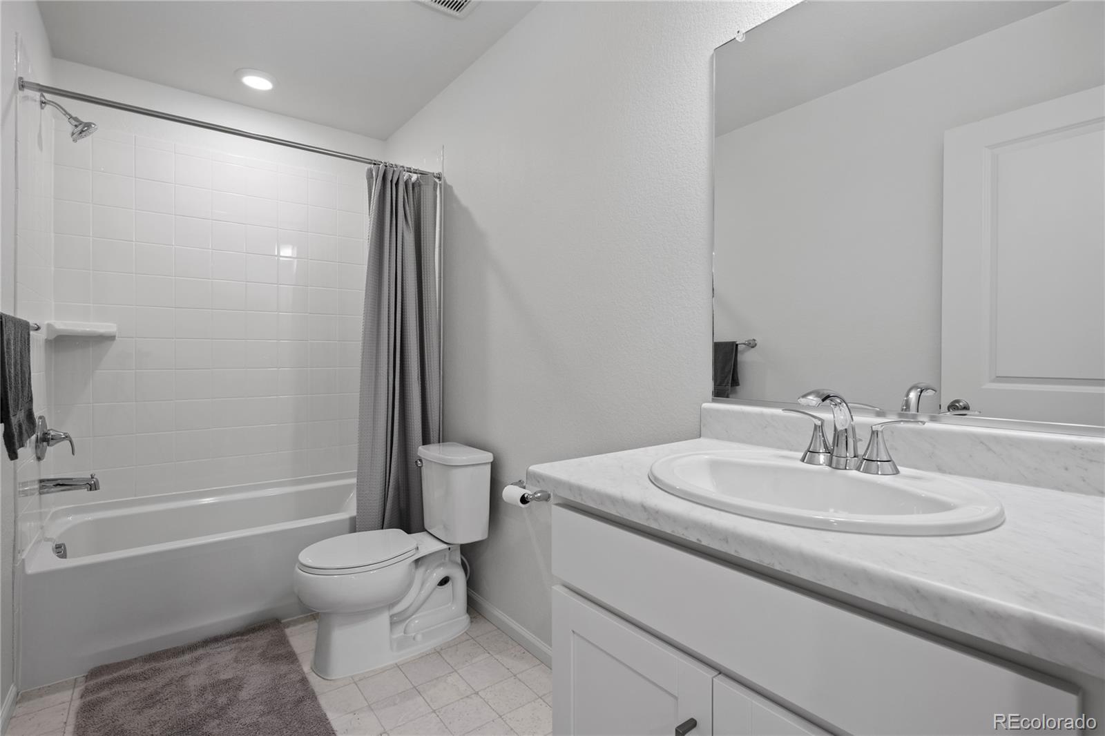 MLS Image #23 for 28330 e 6th place,watkins, Colorado