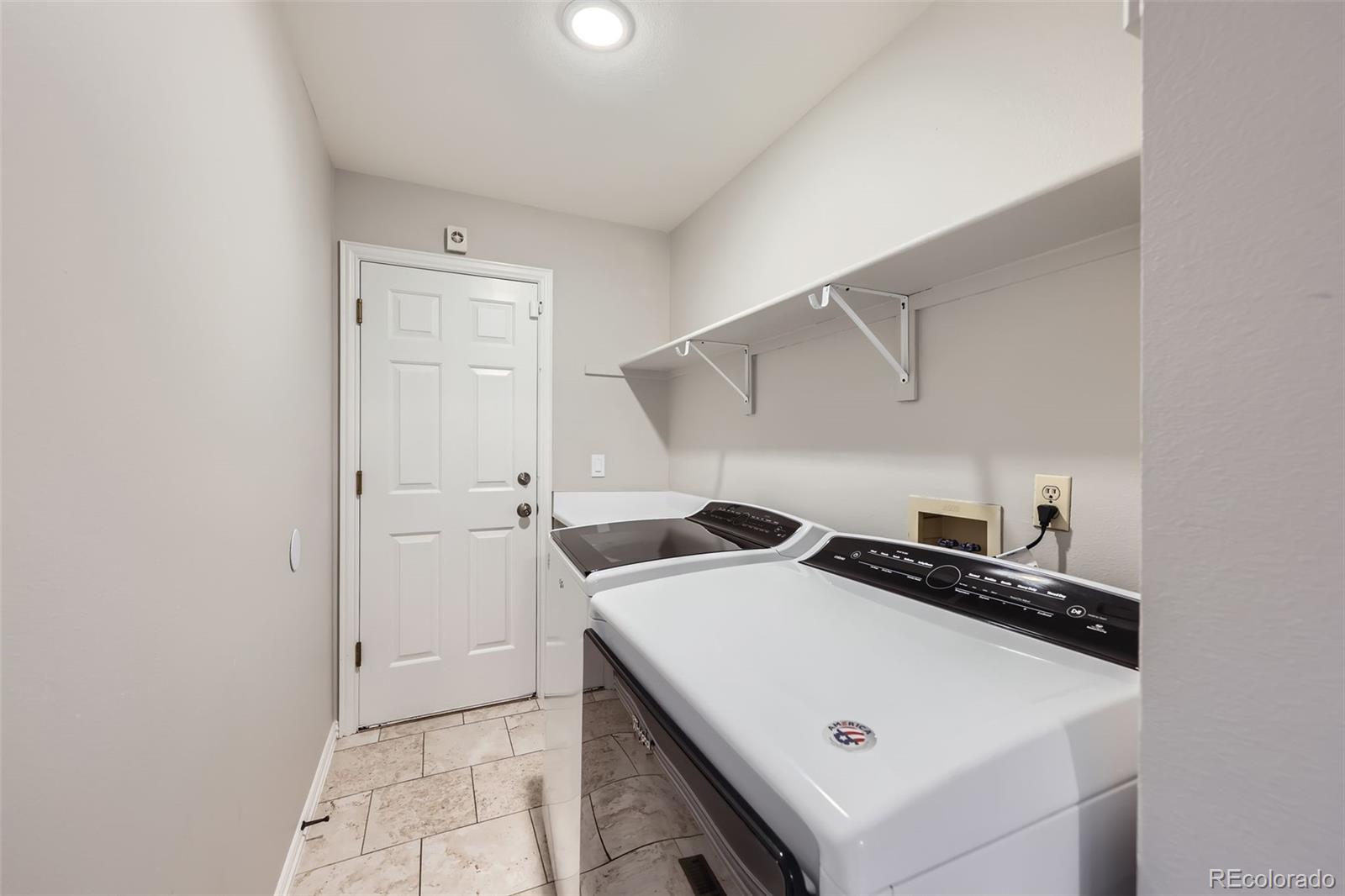 MLS Image #23 for 2247 s lima court,aurora, Colorado