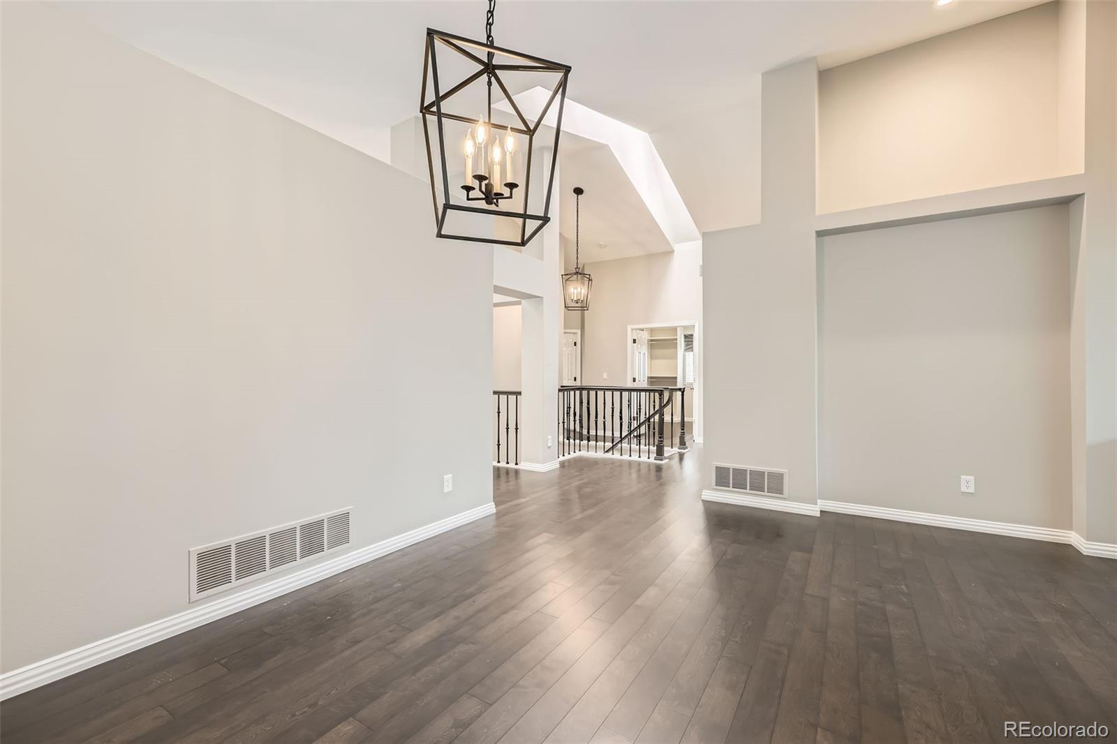 MLS Image #5 for 2247 s lima court,aurora, Colorado