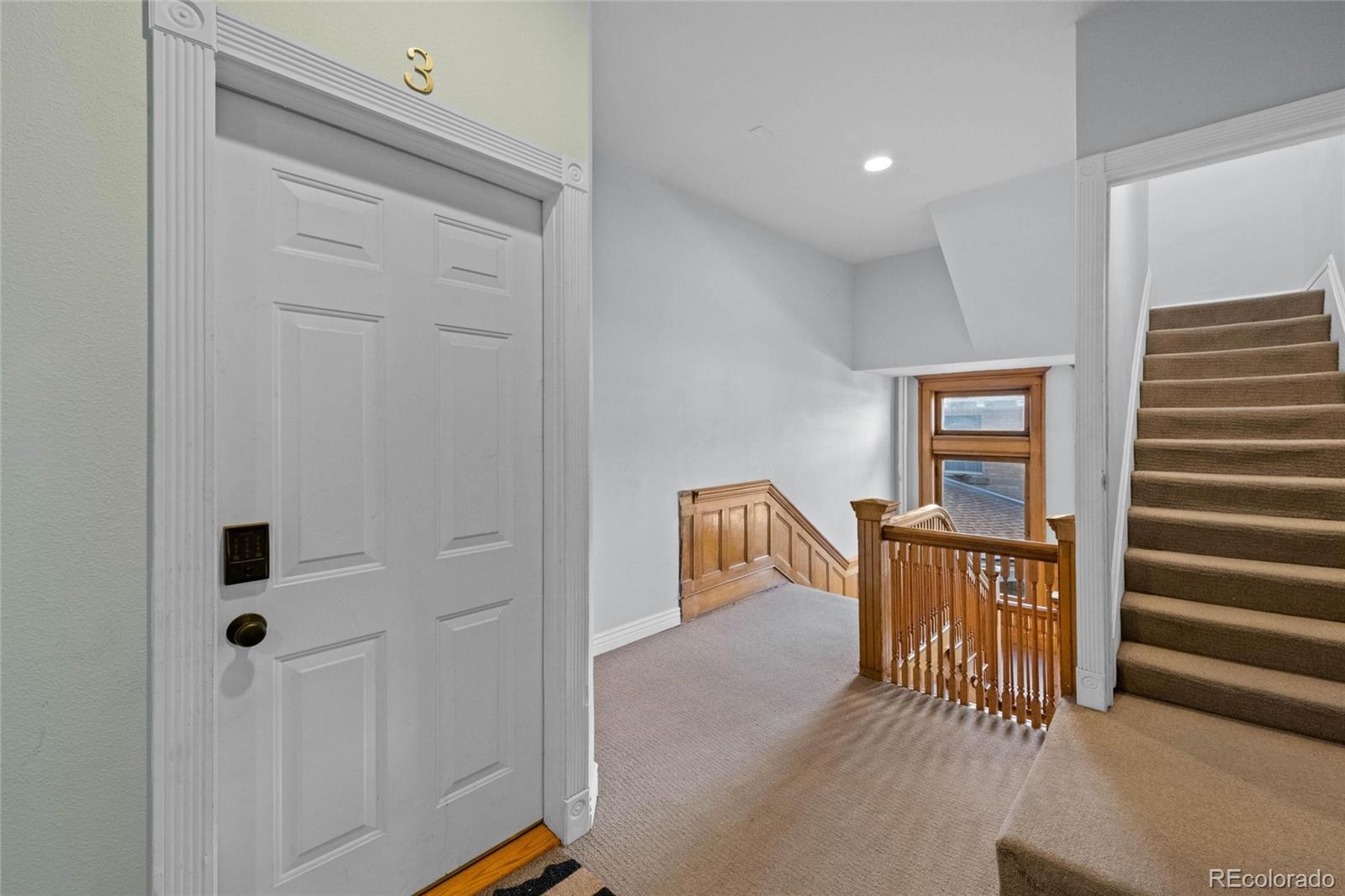 MLS Image #13 for 1450 n high street,denver, Colorado