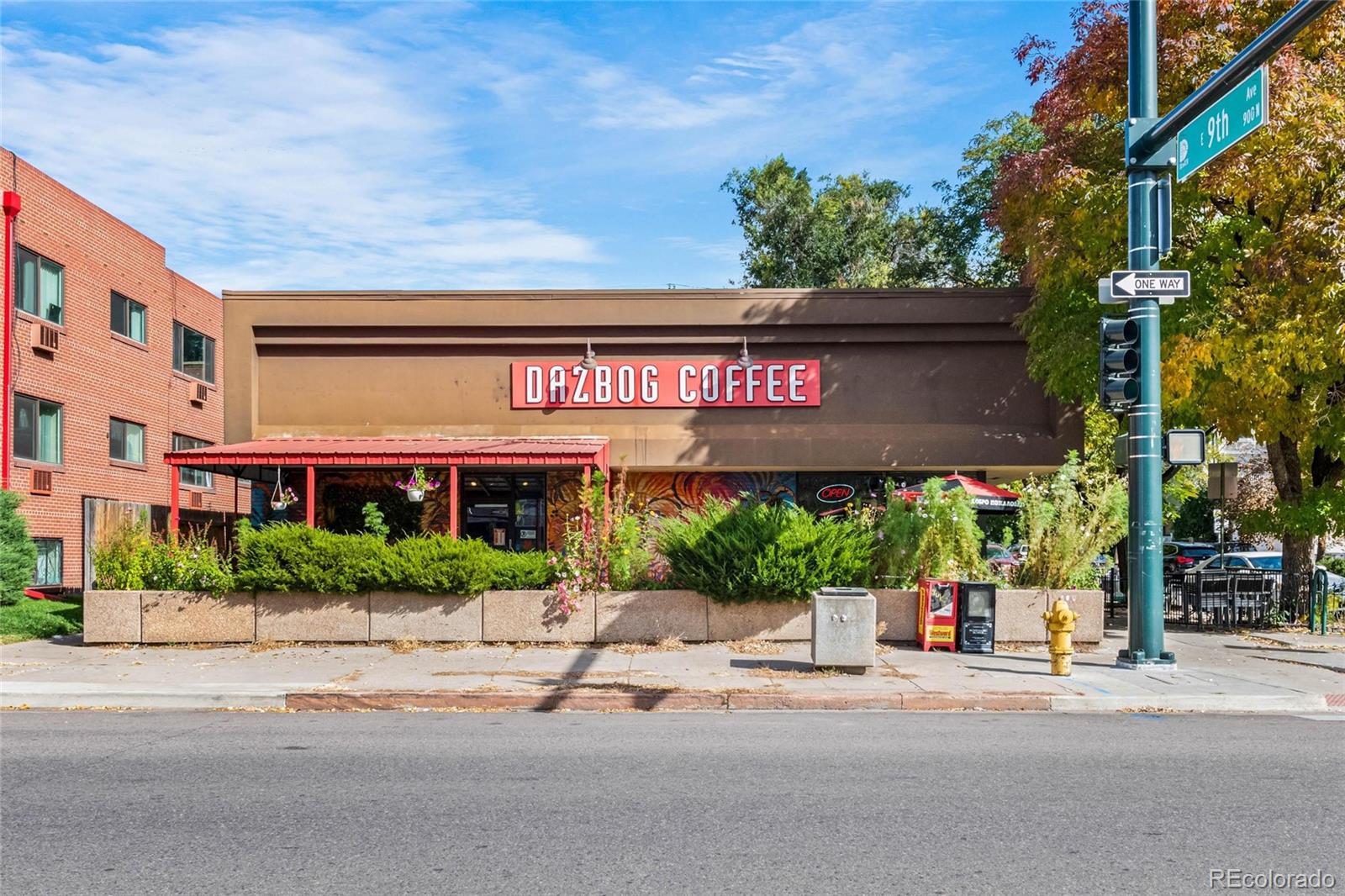 MLS Image #14 for 1450 n high street,denver, Colorado