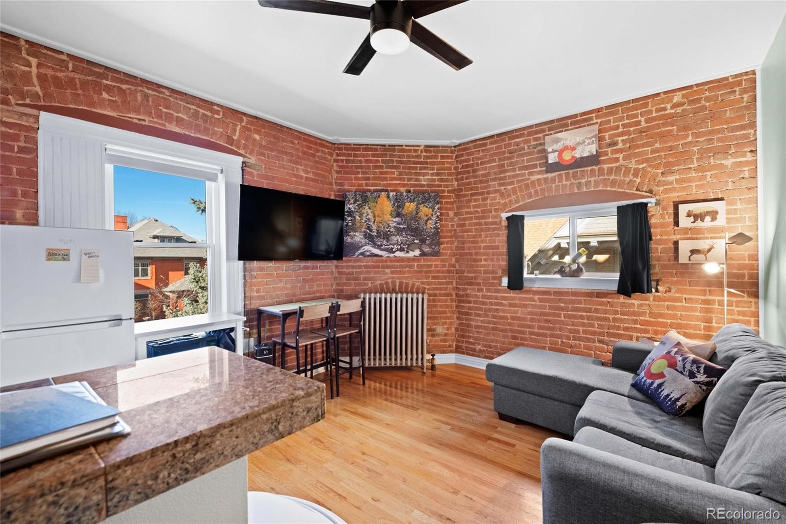 MLS Image #4 for 1450 n high street,denver, Colorado
