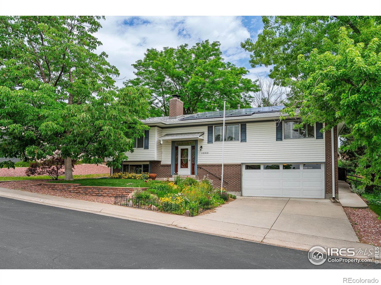 MLS Image #0 for 13313 w utah circle,lakewood, Colorado