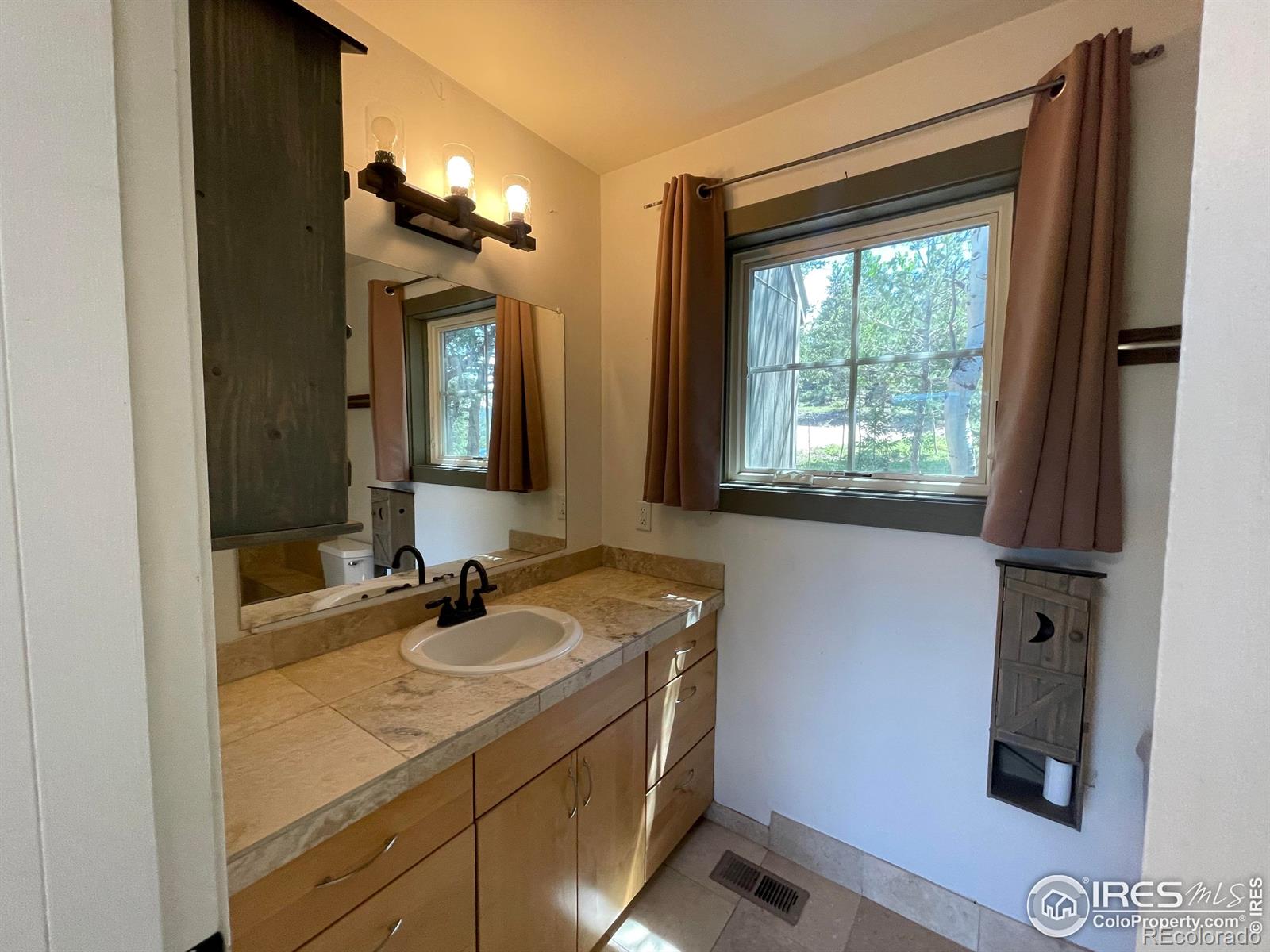 MLS Image #18 for 383  evergreen road,black hawk, Colorado